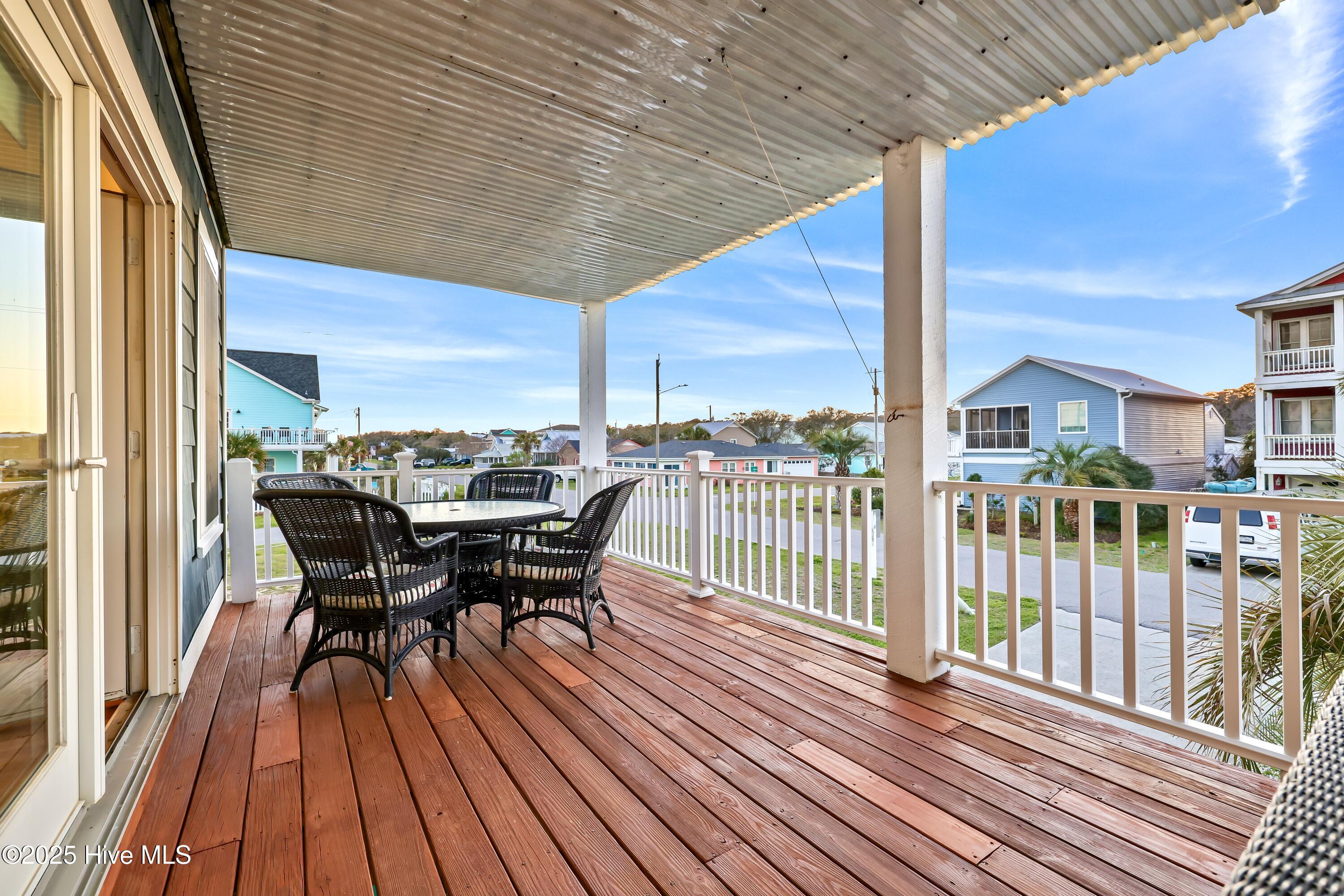 100495853 | Photo 19