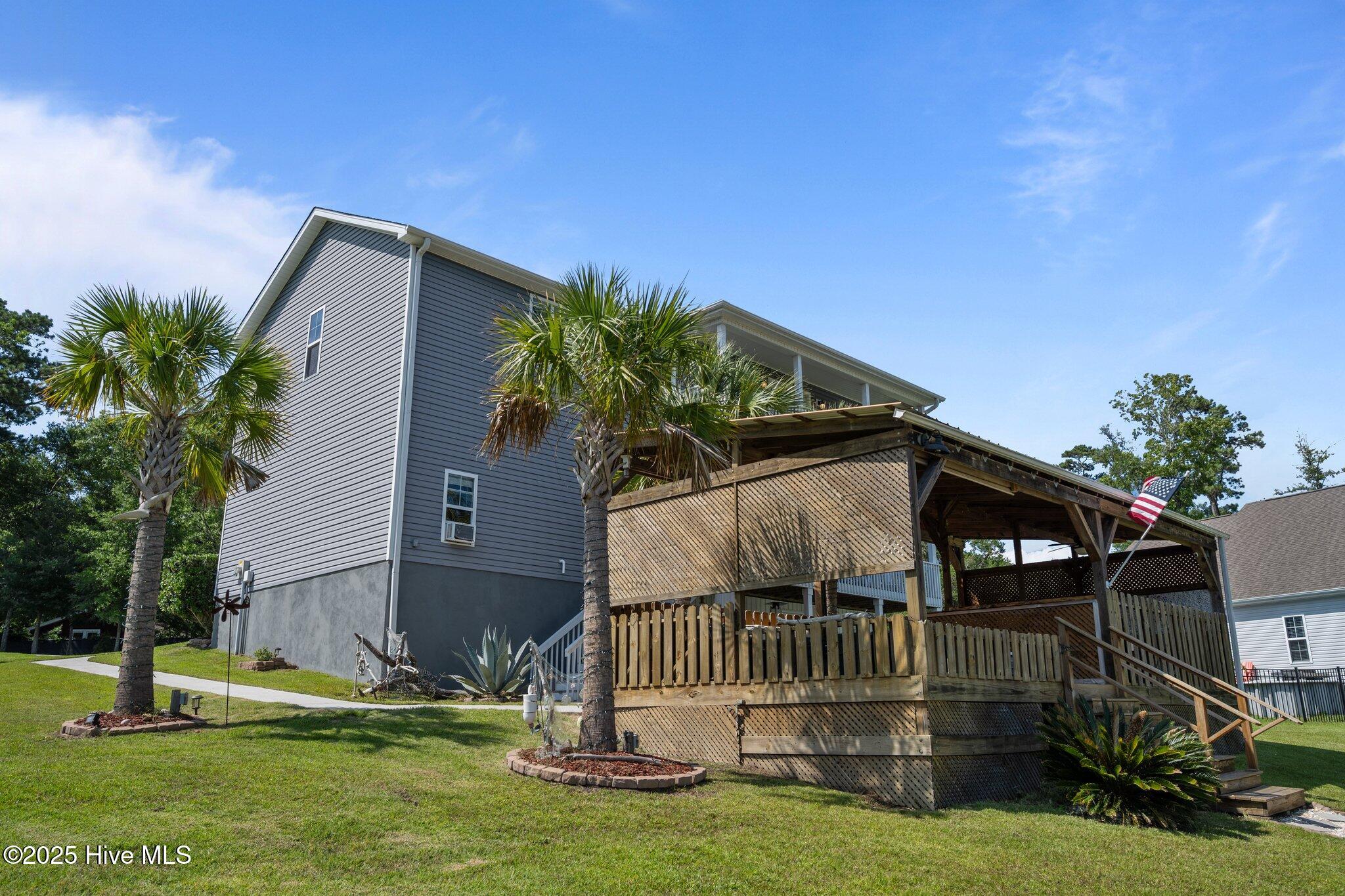 100517734 | Photo 75