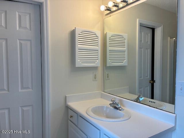 100540739 | Photo 15