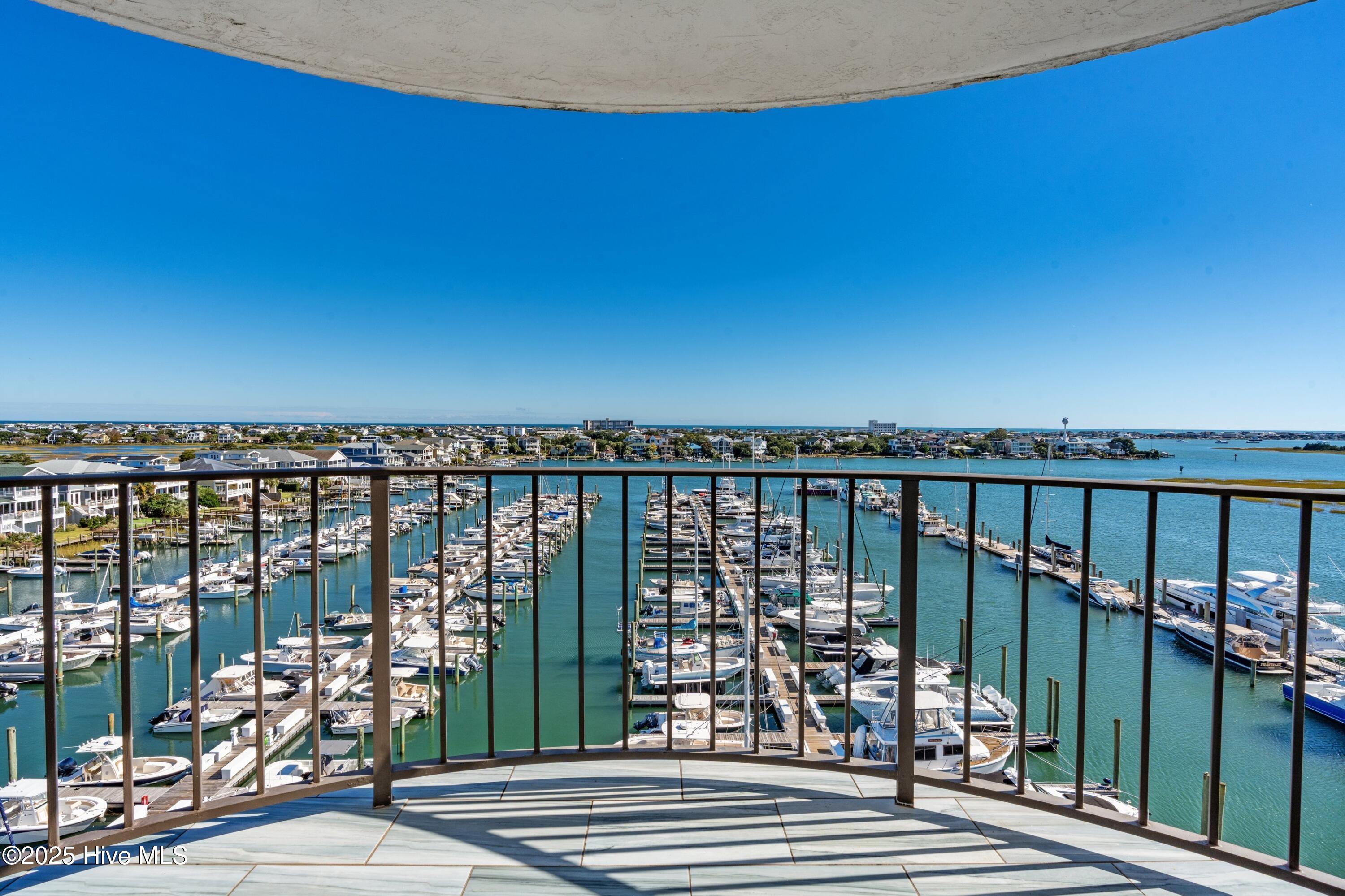 322 Causeway Drive Ste 802, Wrightsville Beach, NC 28480 – photo 3: 018-322CausewayDrive-803-WrightsvilleBea