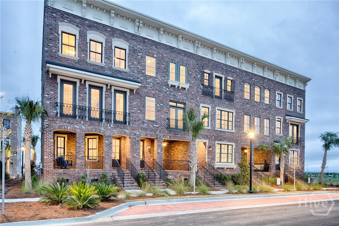 1st image of 460 Altamaha St, Savannah, GA 31401 | MLS# SA355892