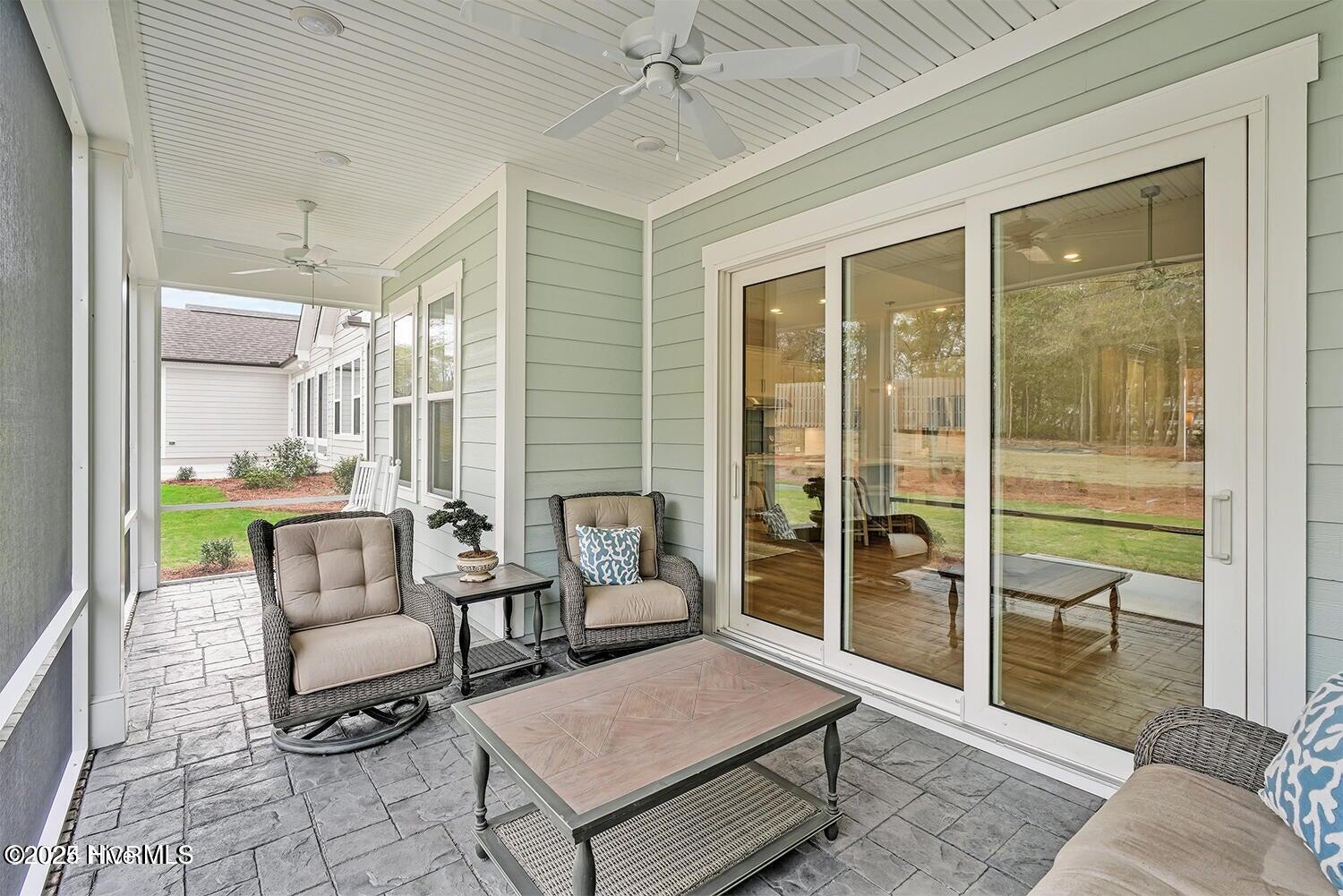 100536934 | Photo 37