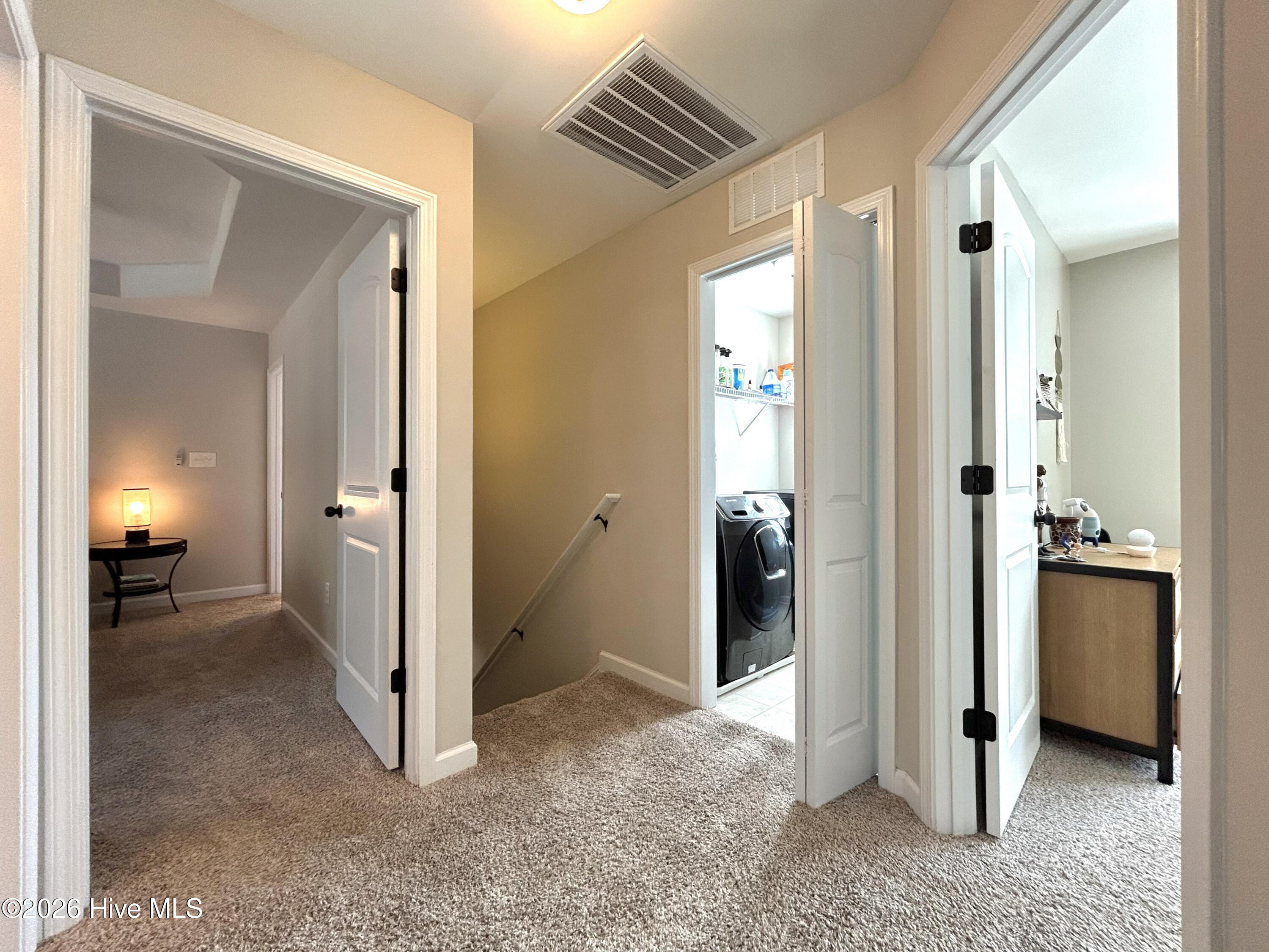 100557400 | Photo 22