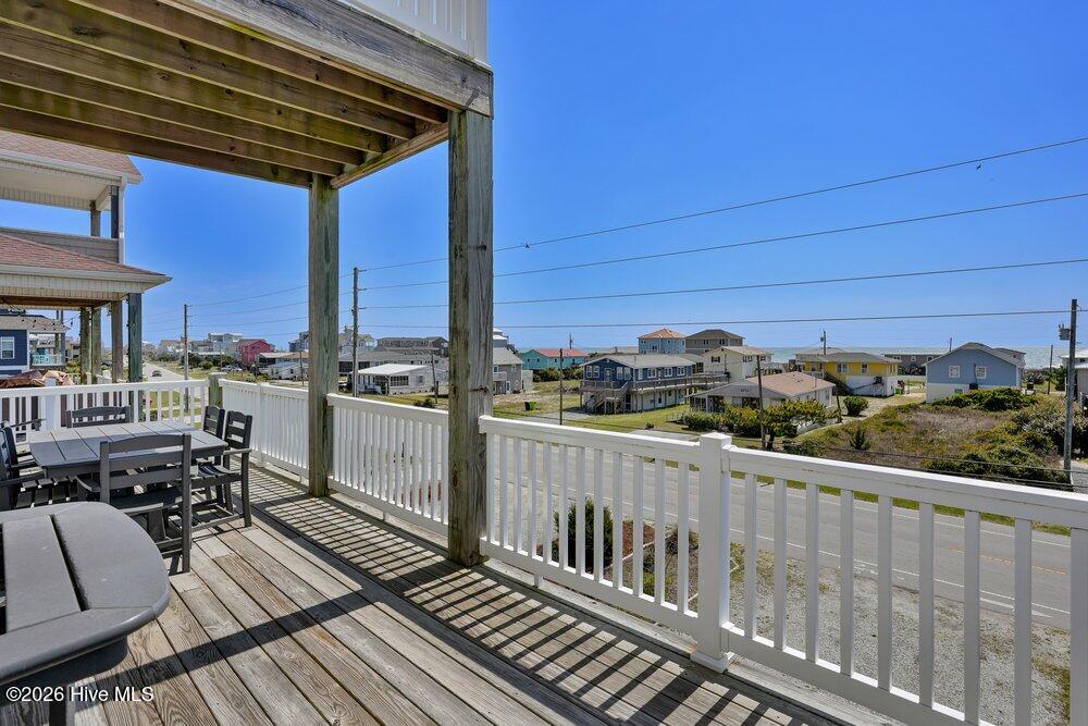 100564441 | Photo 16