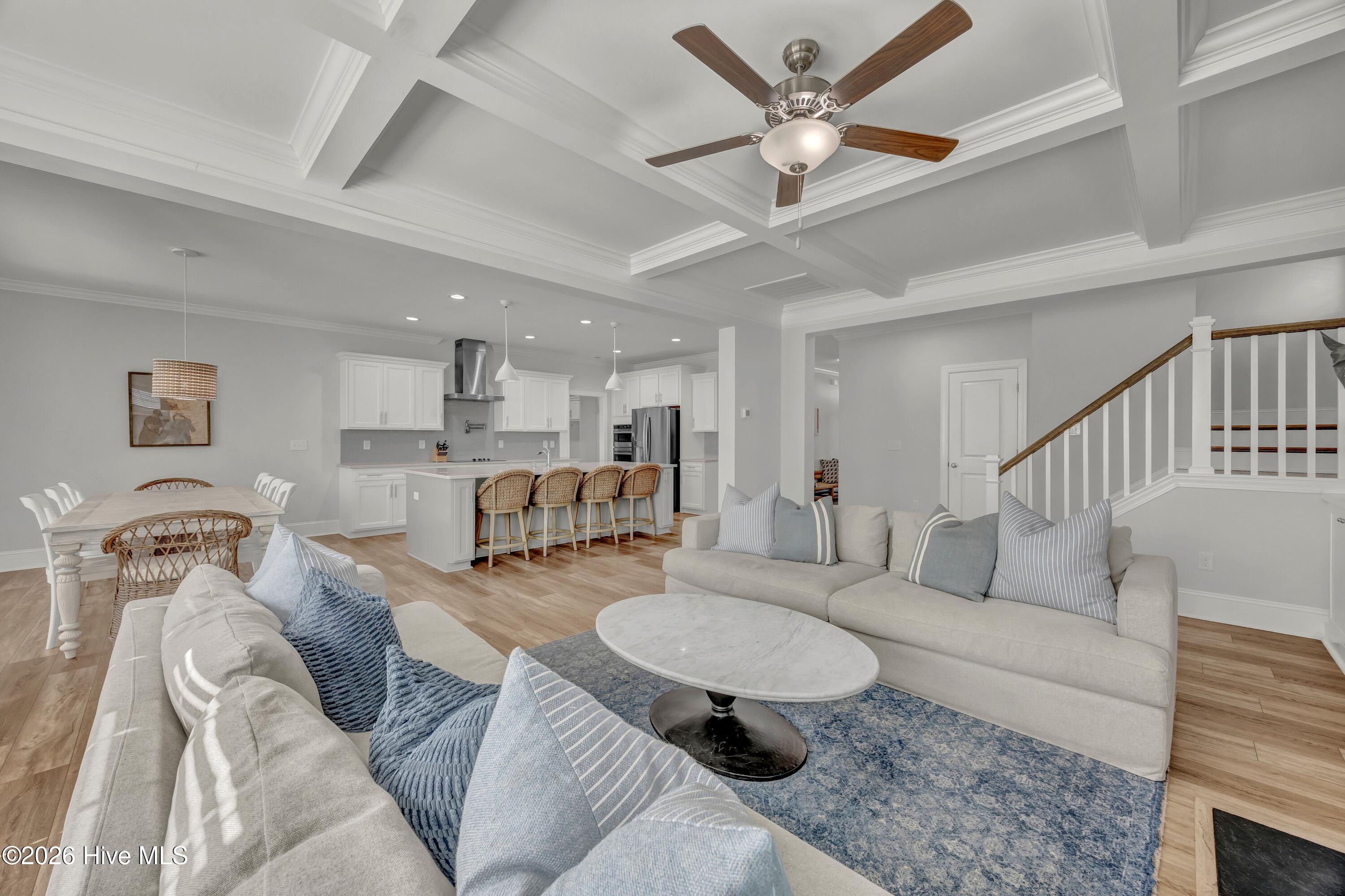 100555311 | Photo 16