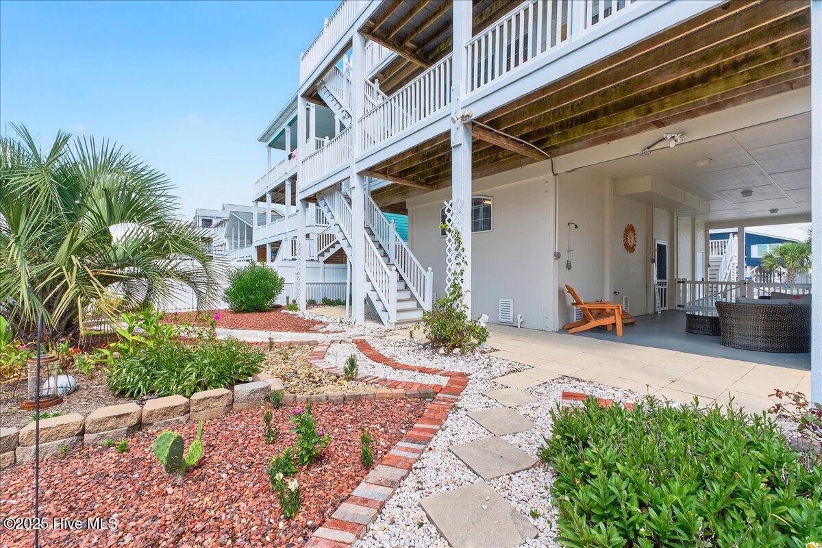 100522295 | Photo 47