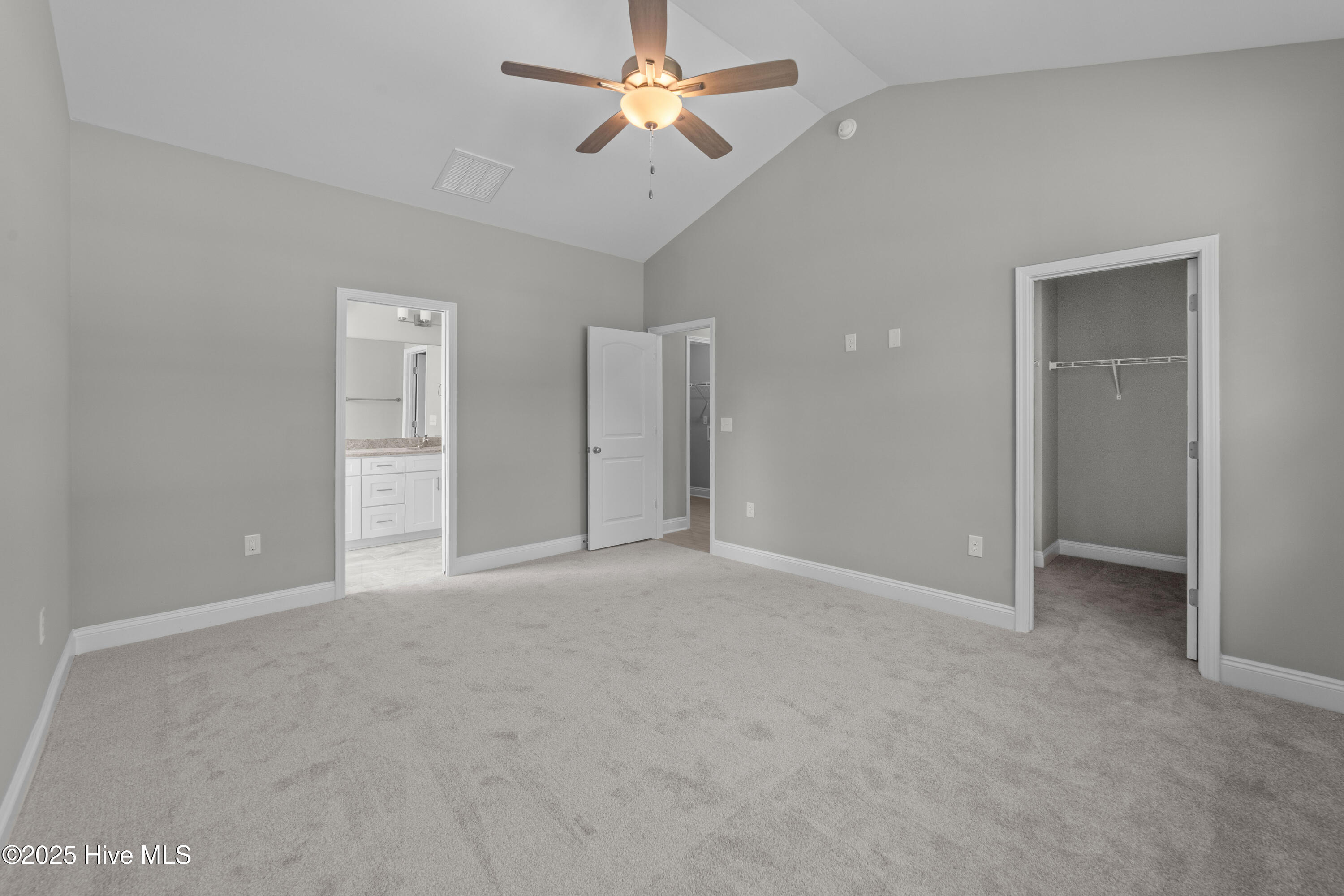 100516216 | Photo 20