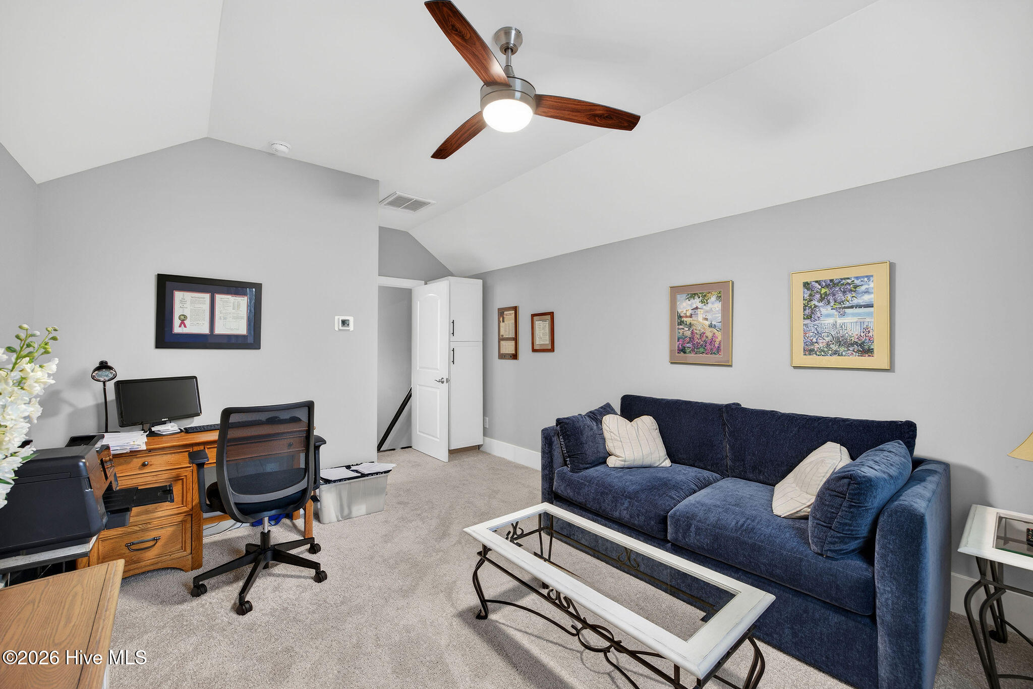 100552551 | Photo 37