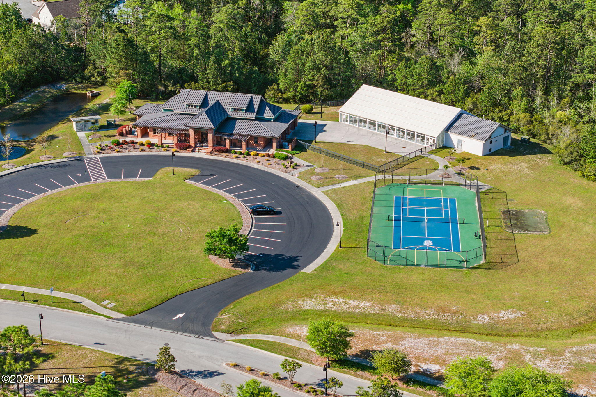 100563252 | Photo 55