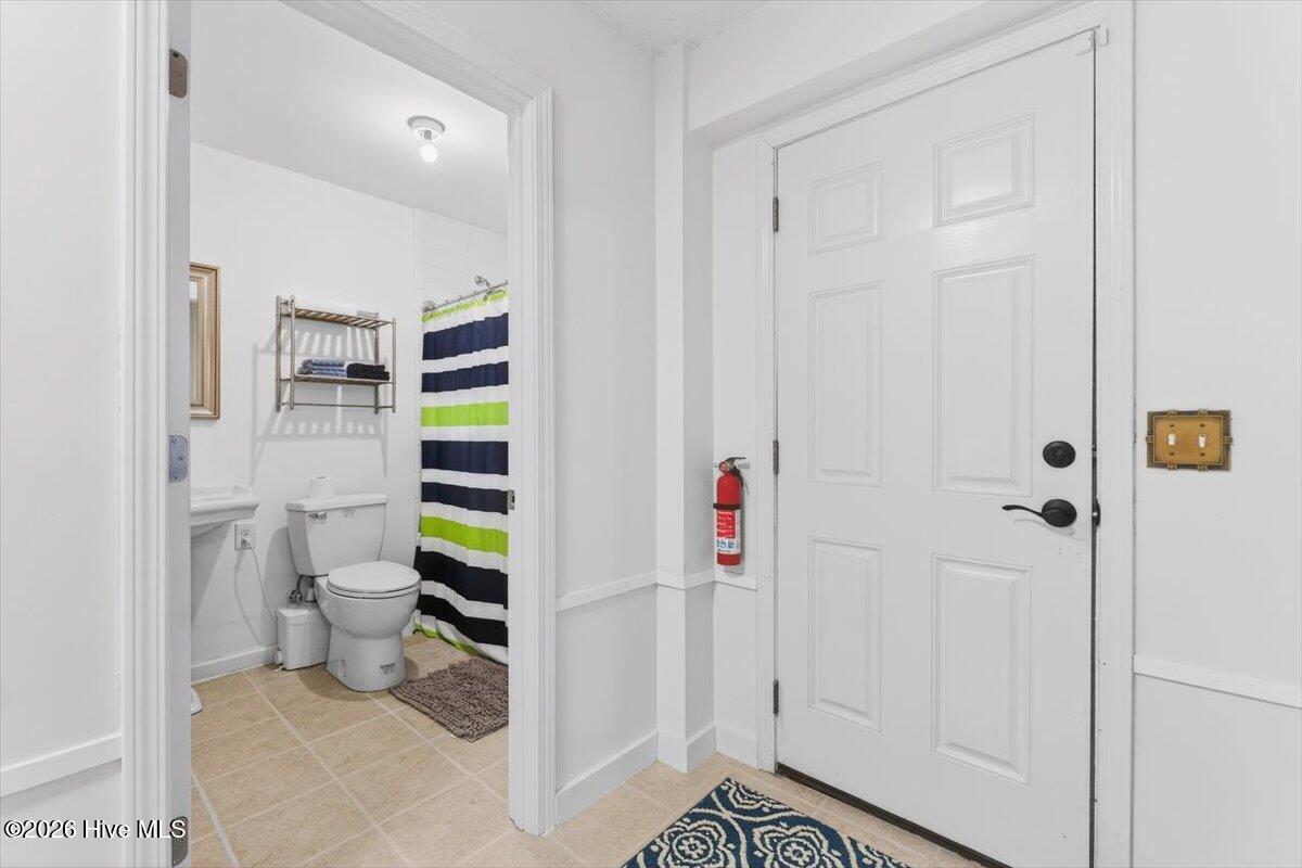 100551155 | Photo 50