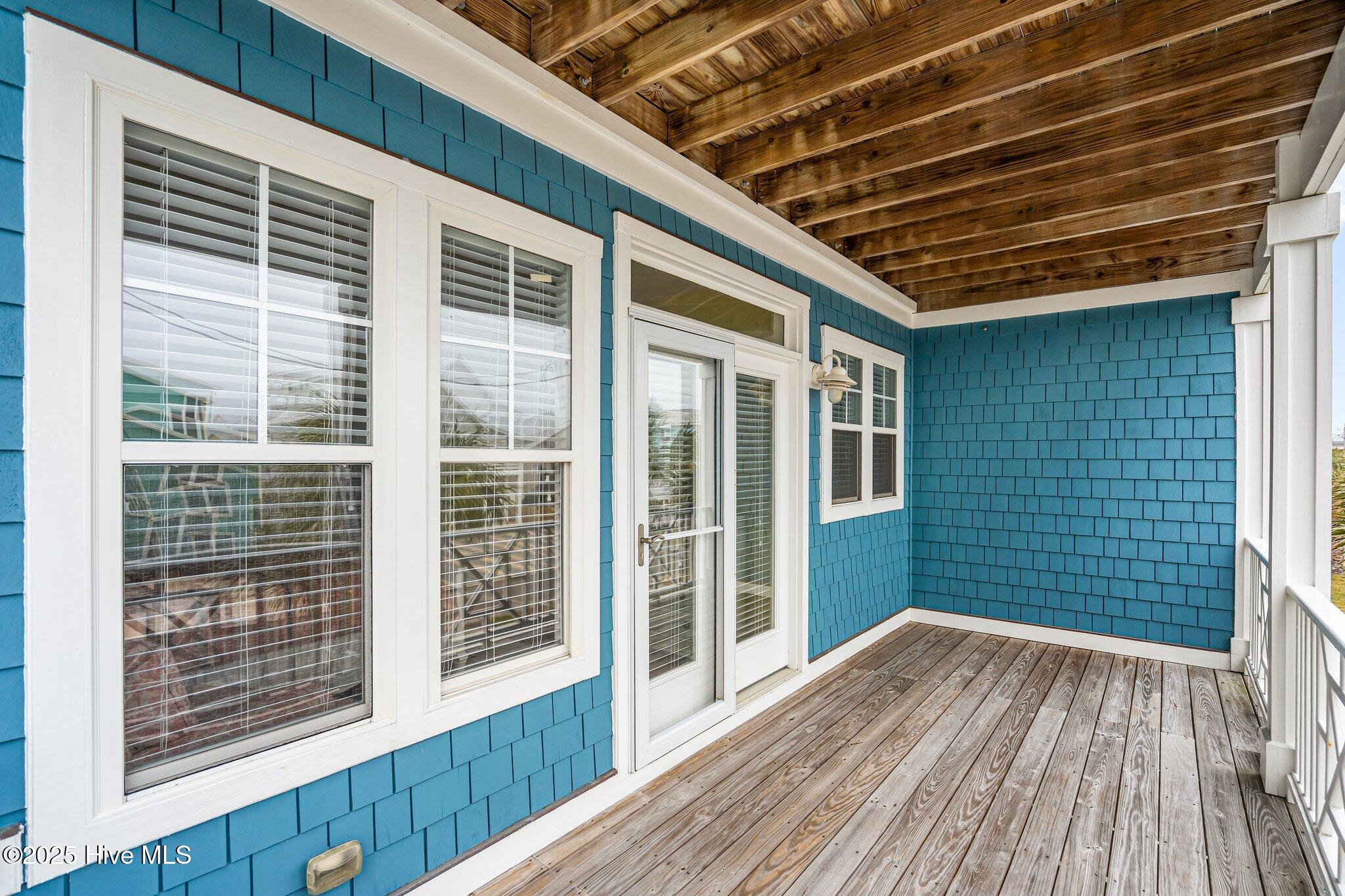 100488551 | Photo 43