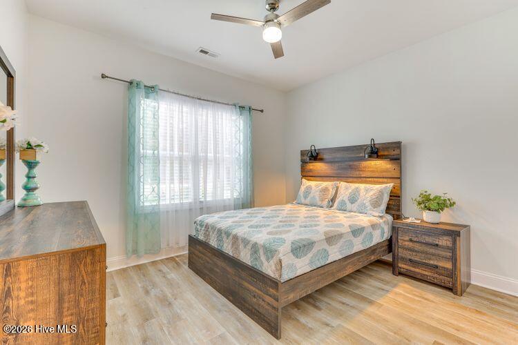 100559690 | Photo 17