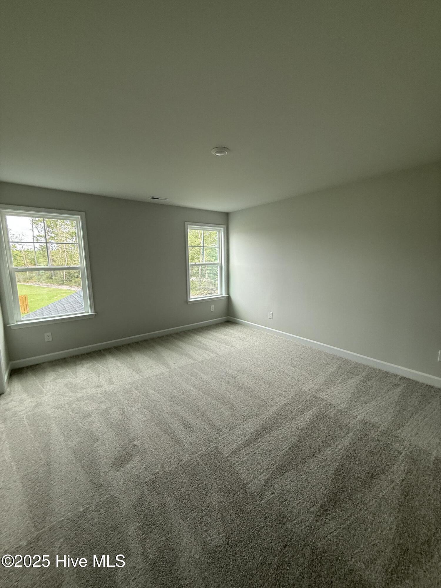 100536678 | Photo 21