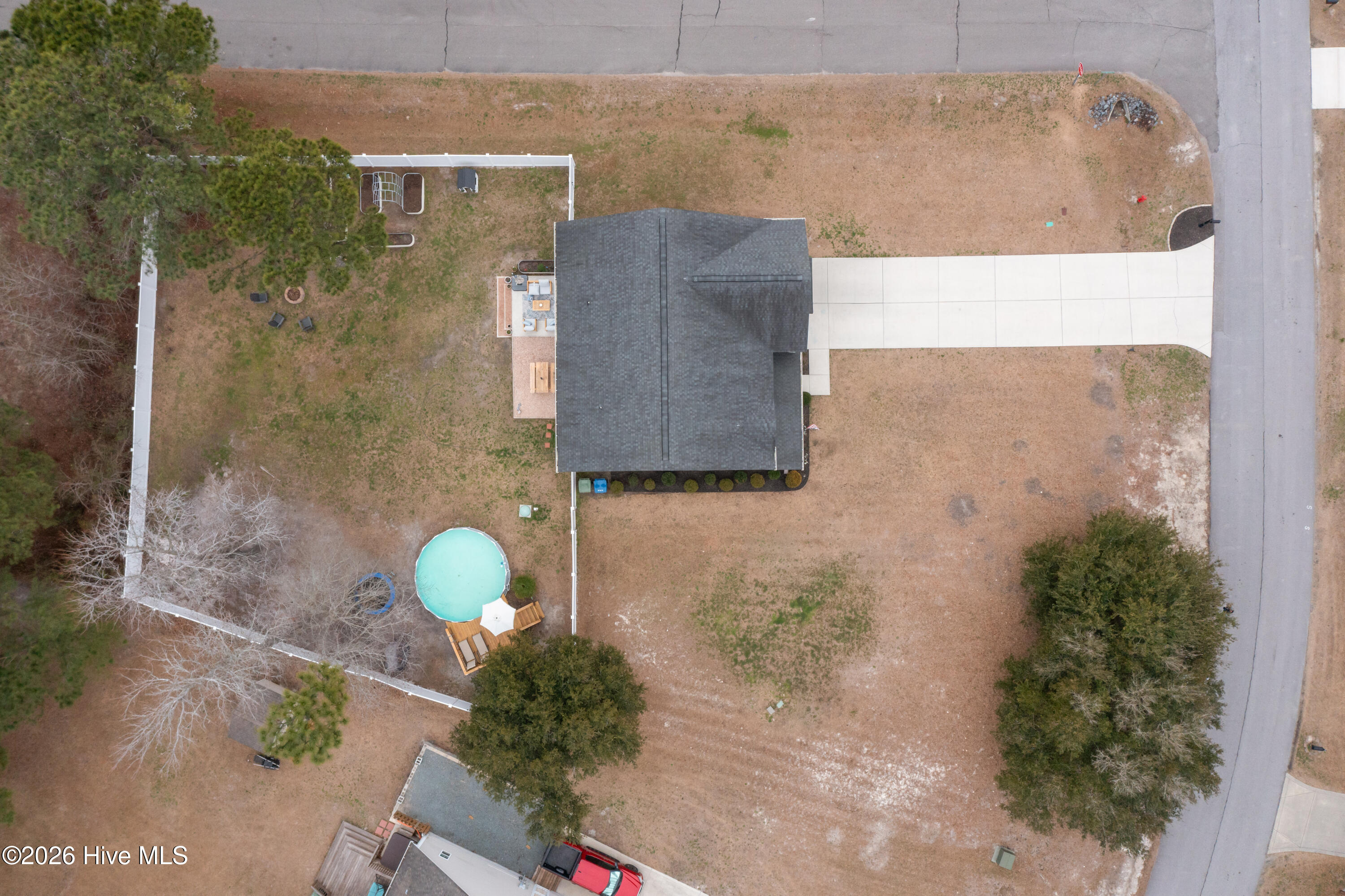 100558497 | Photo 66