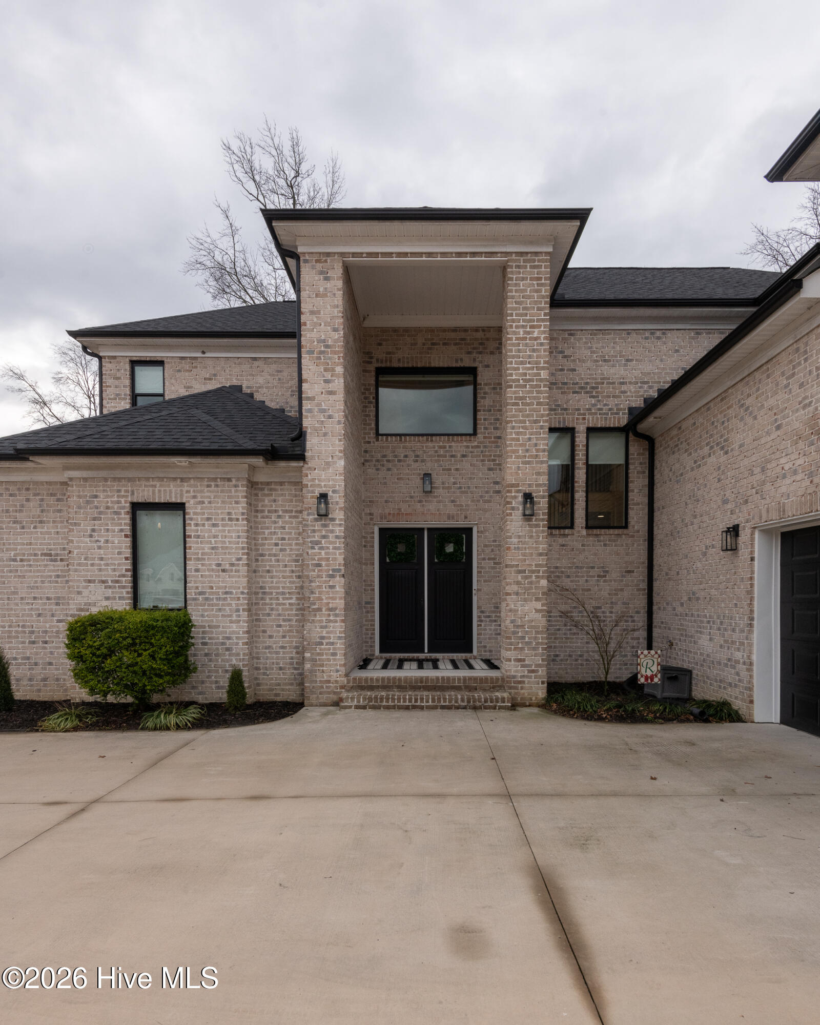 2221 Brook Fields, Winterville, North Carolina, 4 Bedrooms Bedrooms, 10 Rooms Rooms,4 BathroomsBathrooms,Single family residence,For sale,Brook Fields,100555955