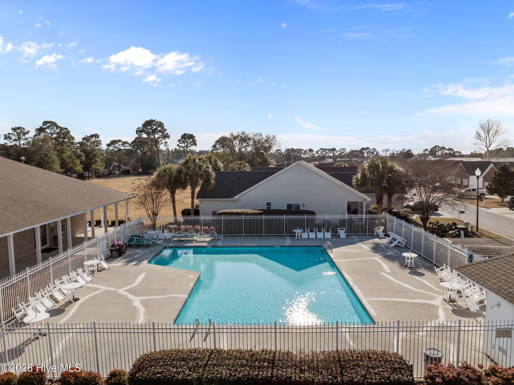 100552343 | Photo 52