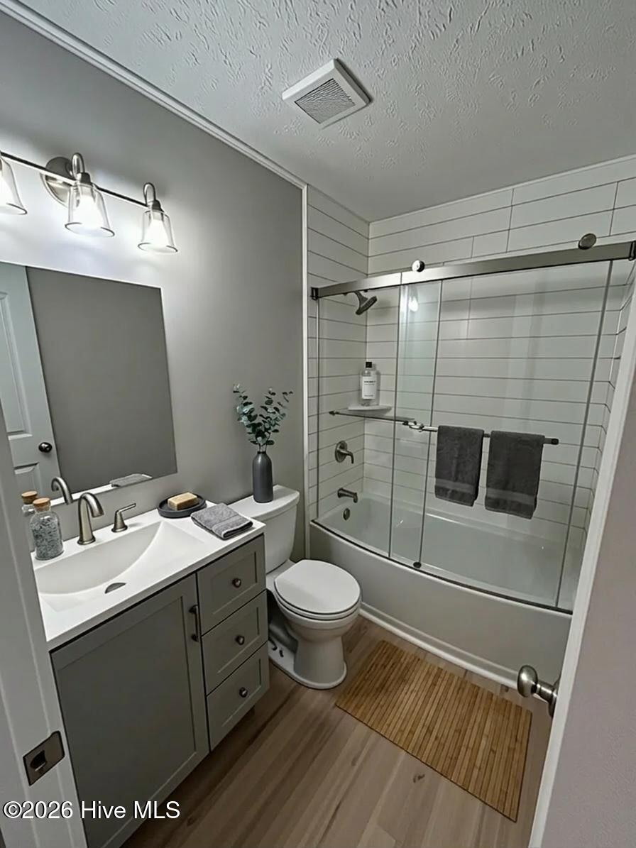 100559934 | Photo 19