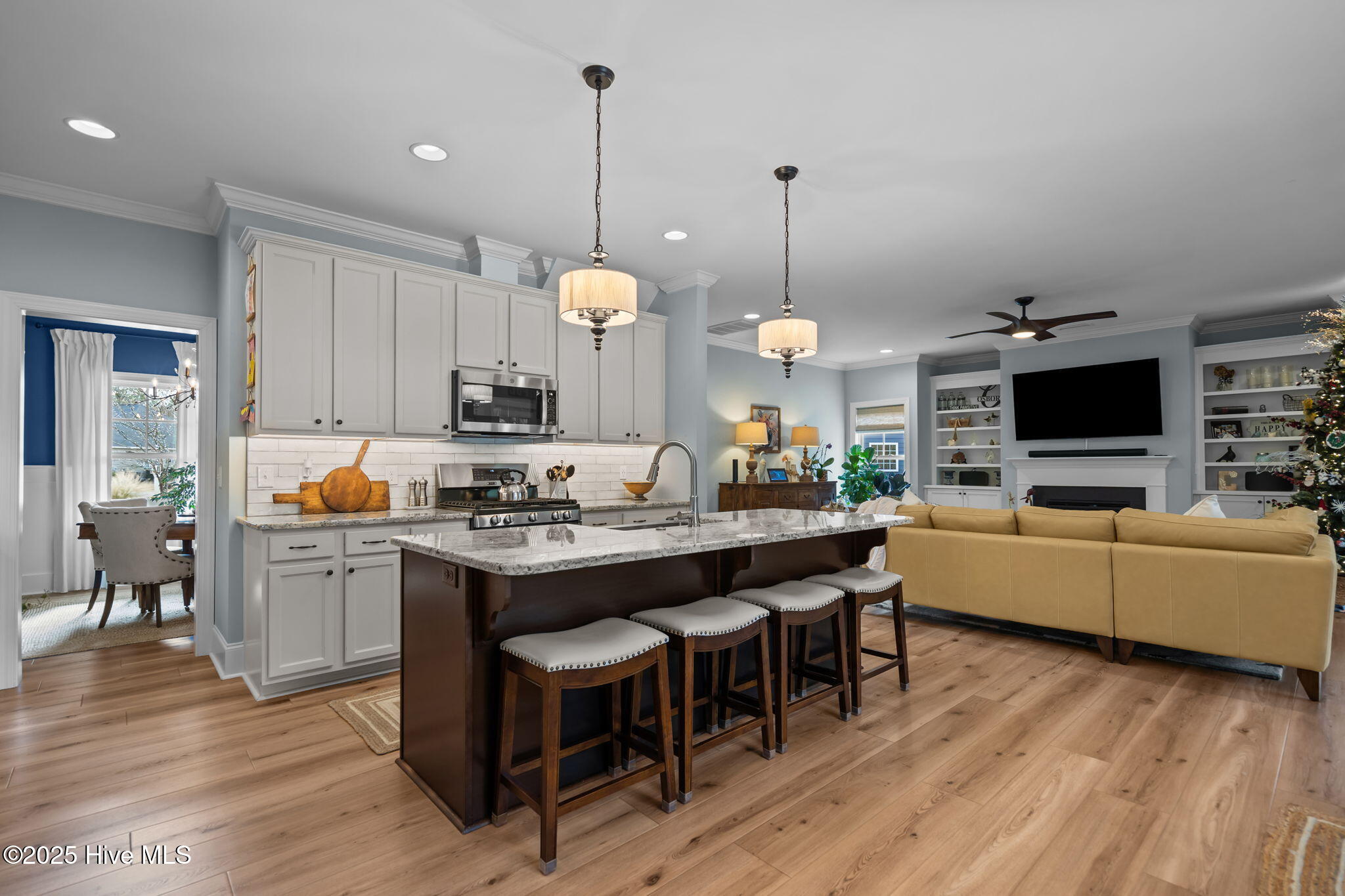 100543629 | Photo 12