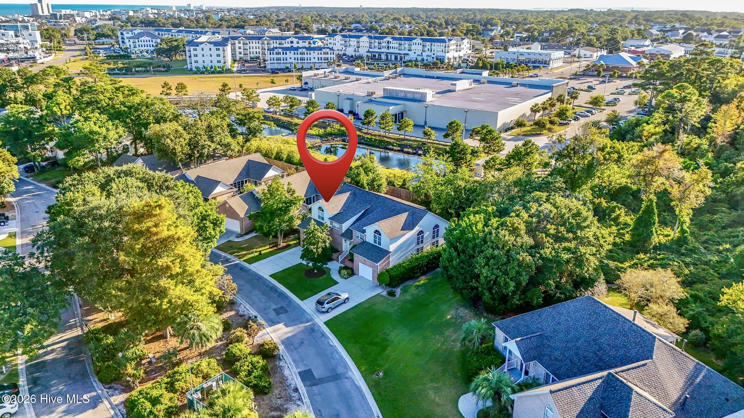 100547301 | Photo 41