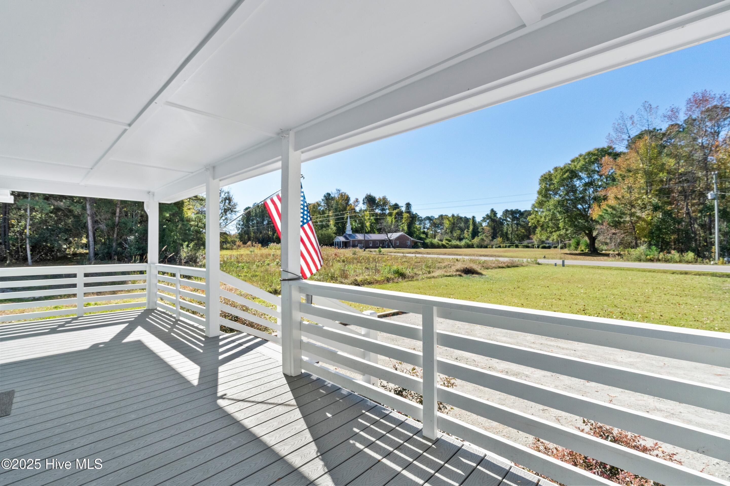 100545908 | Photo 54