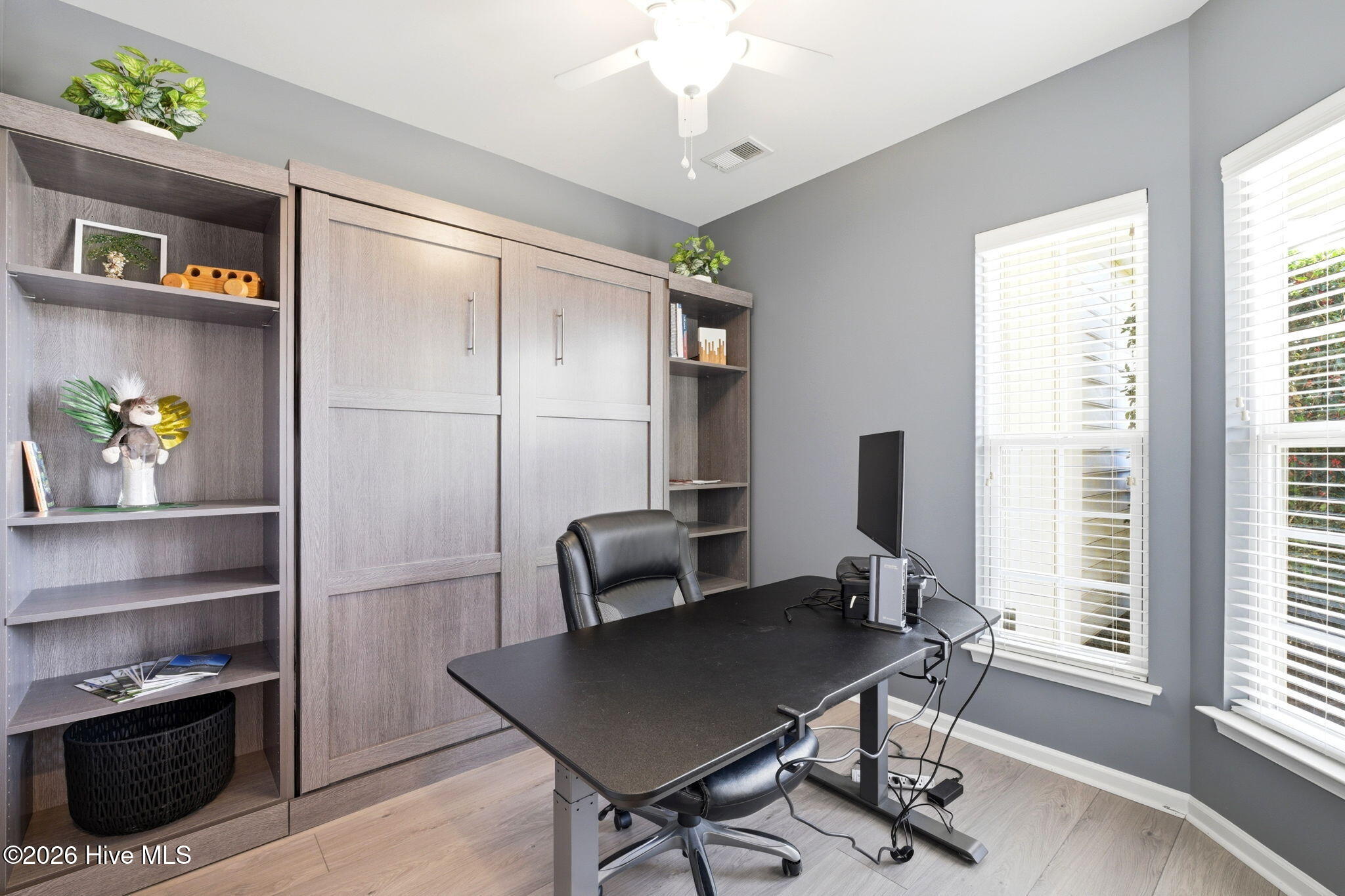 100558549 | Photo 16