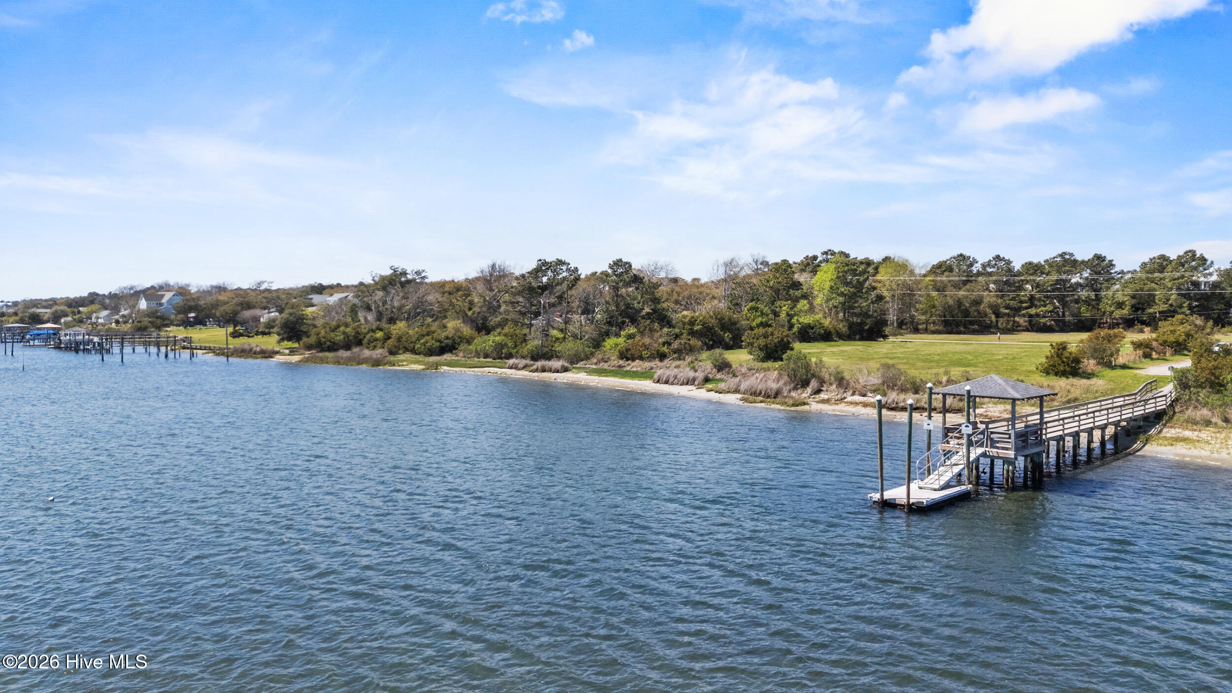 100567542 | Photo 85