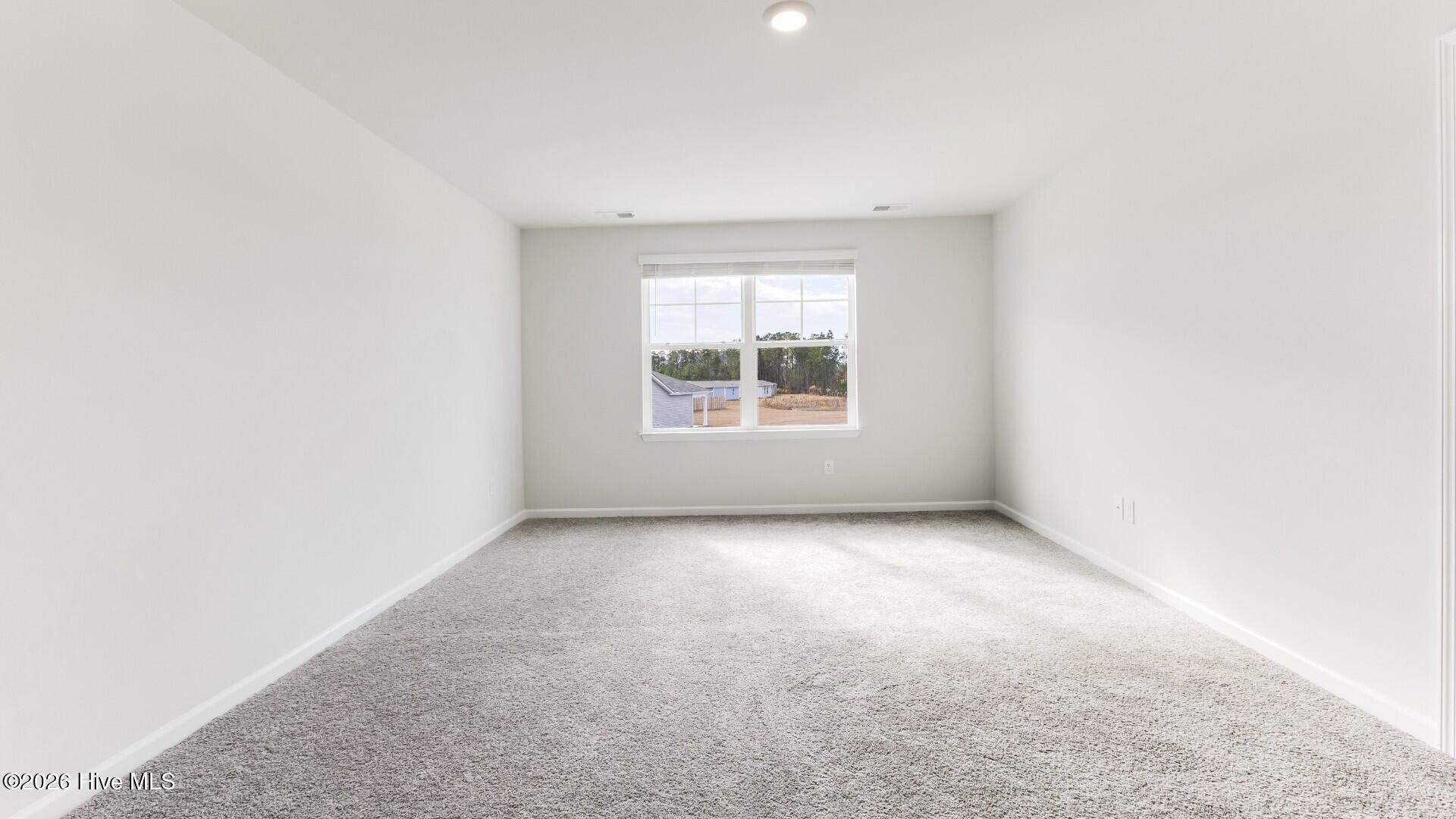 100531570 | Photo 23