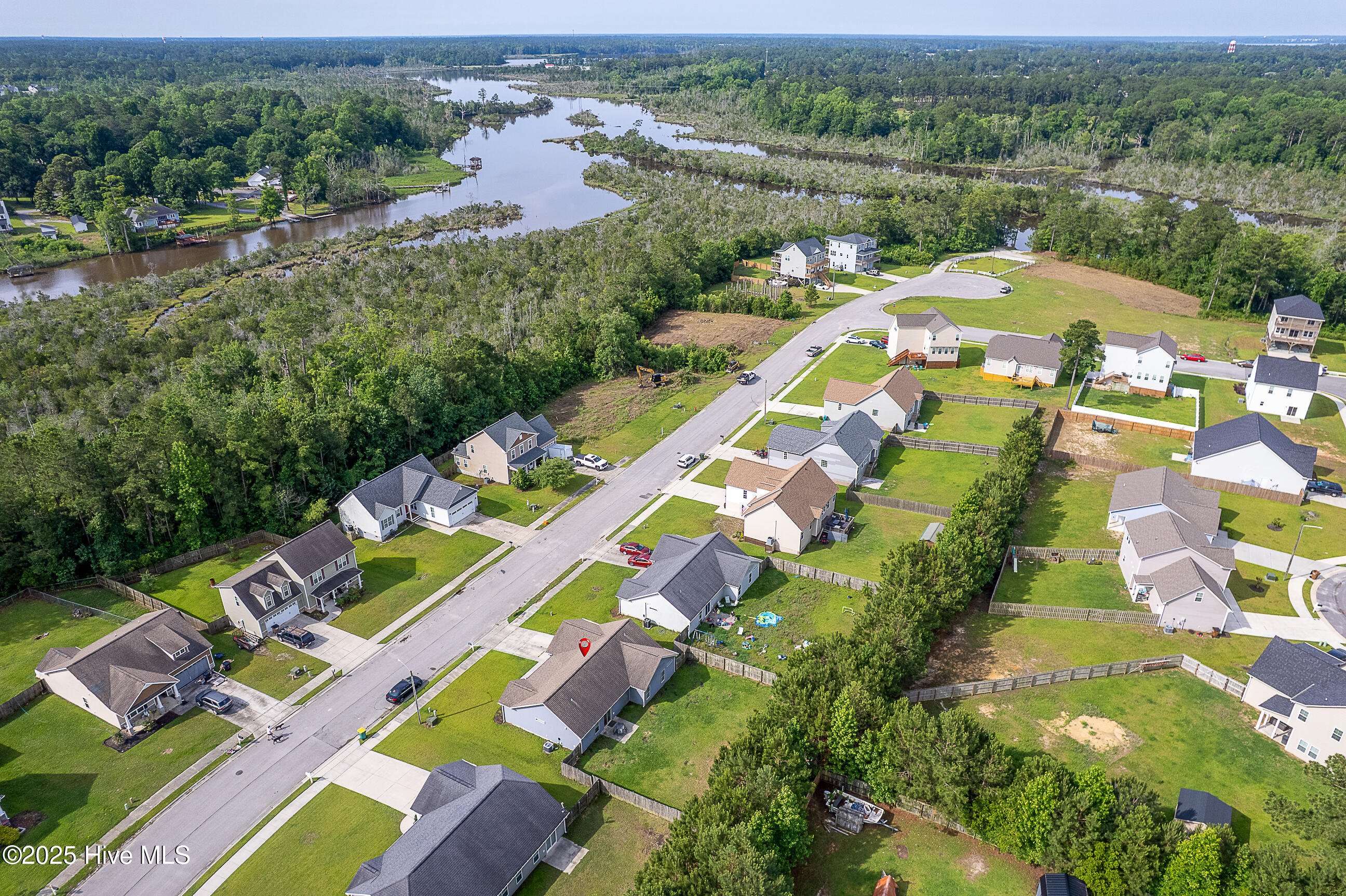 100567808 | Photo 28