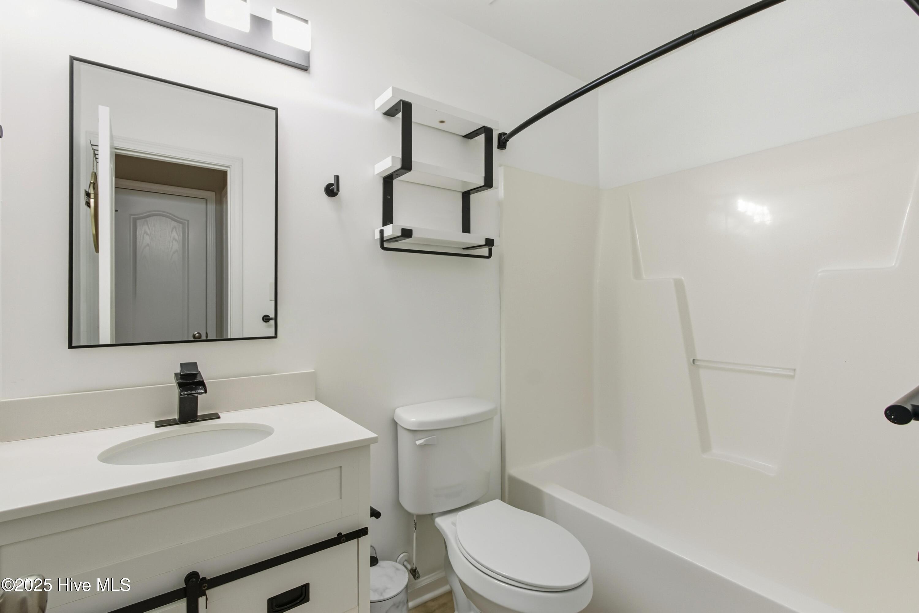 100541237 | Photo 27