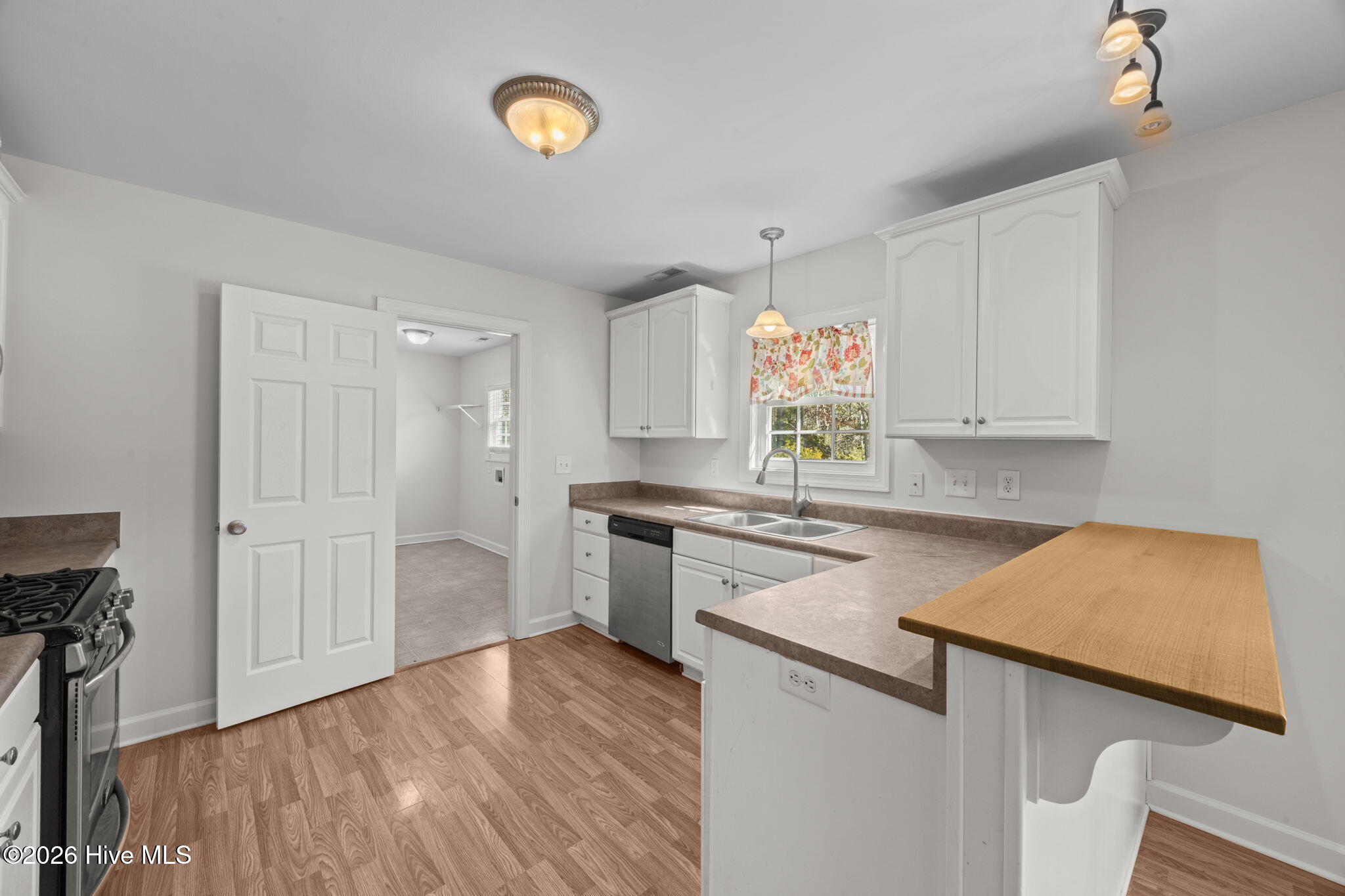 9329 Doris Drive, Oriental, NC, 28571