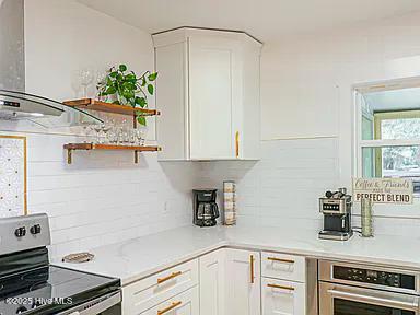 100541445 | Photo 33