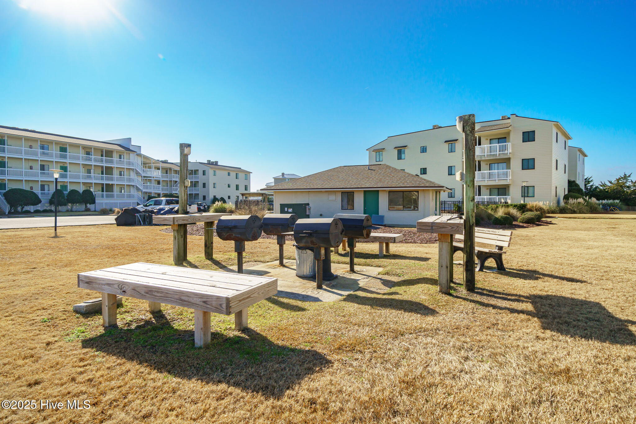 100490191 | Photo 41