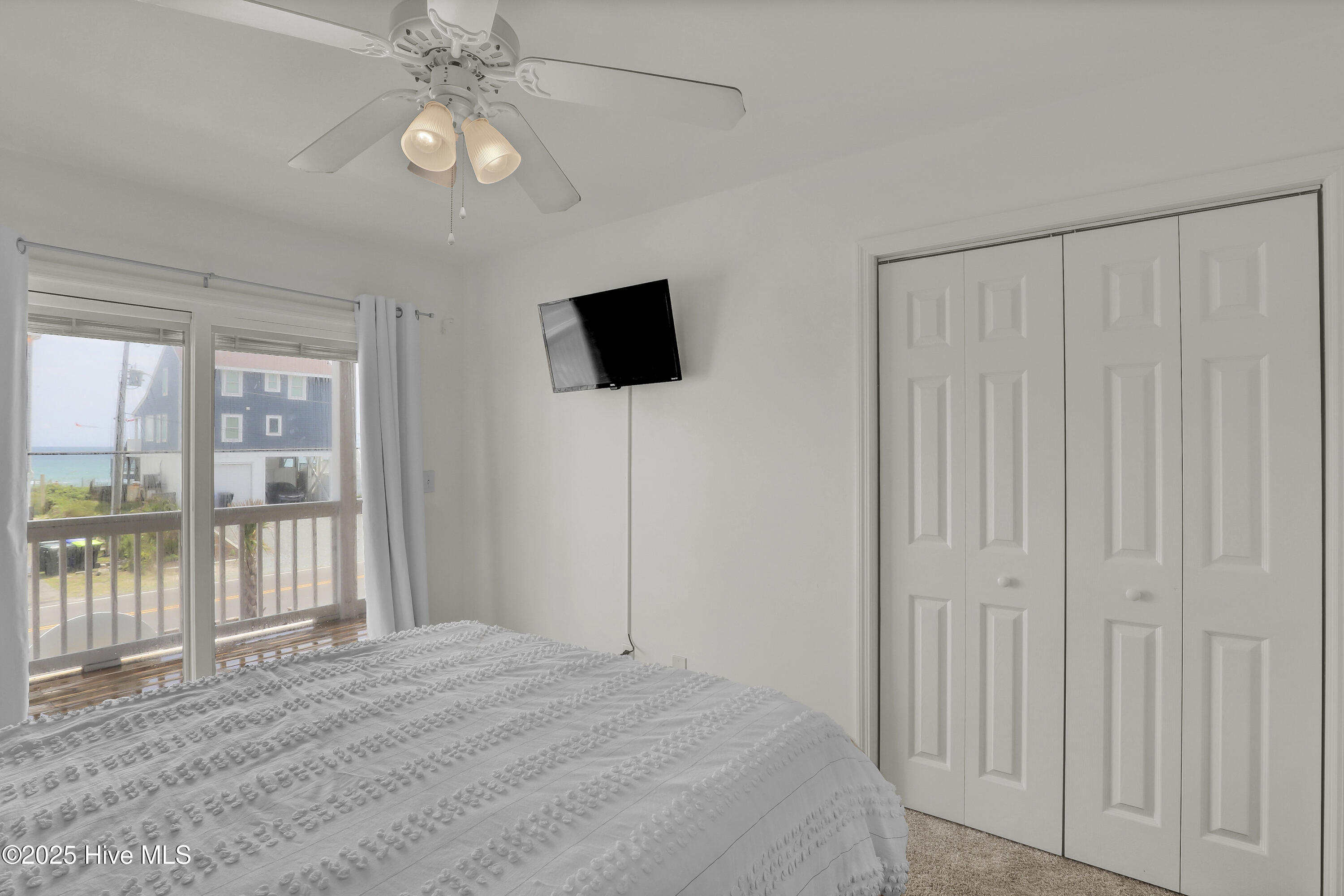 100521300 | Photo 66