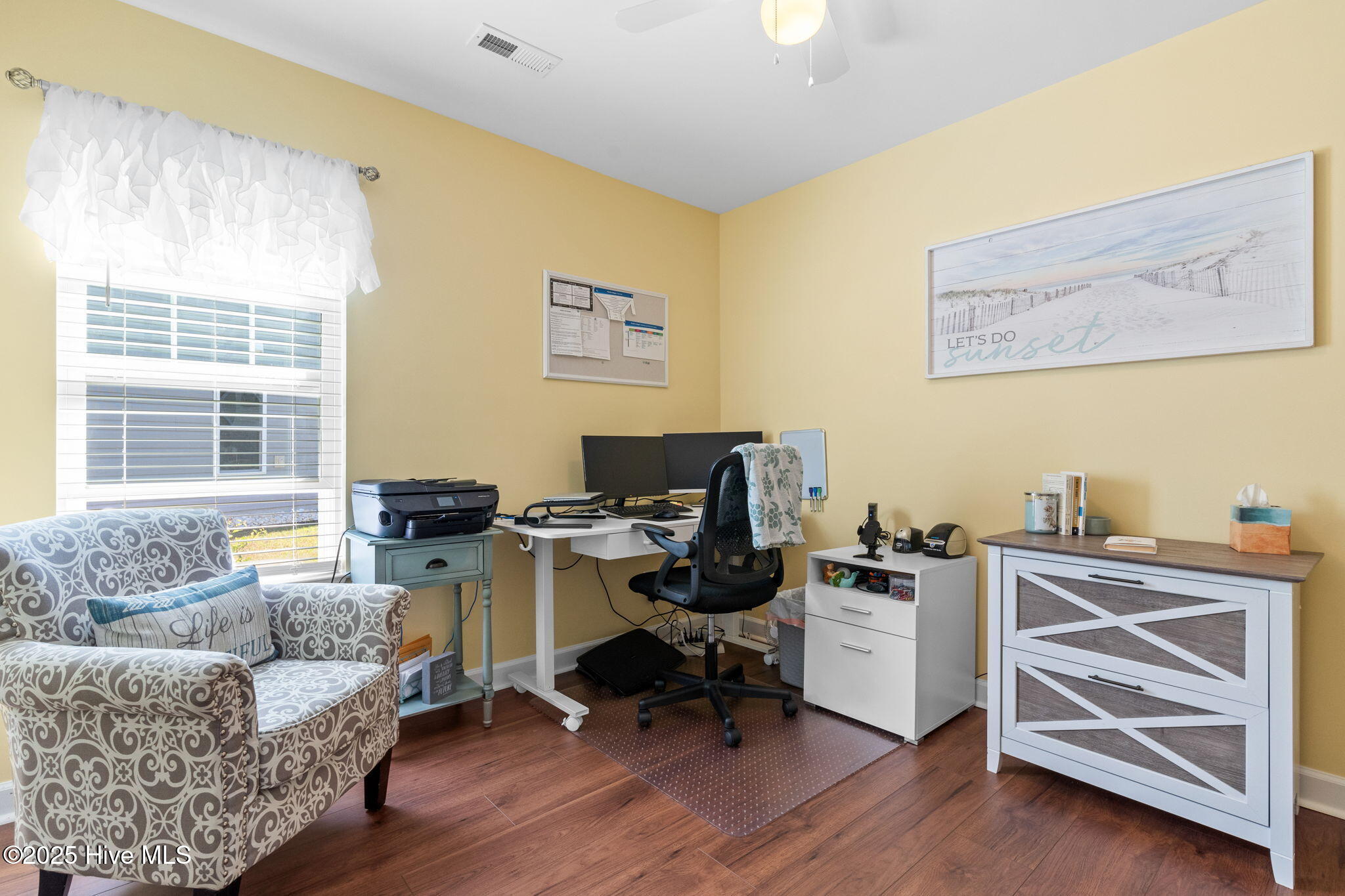 100536893 | Photo 31