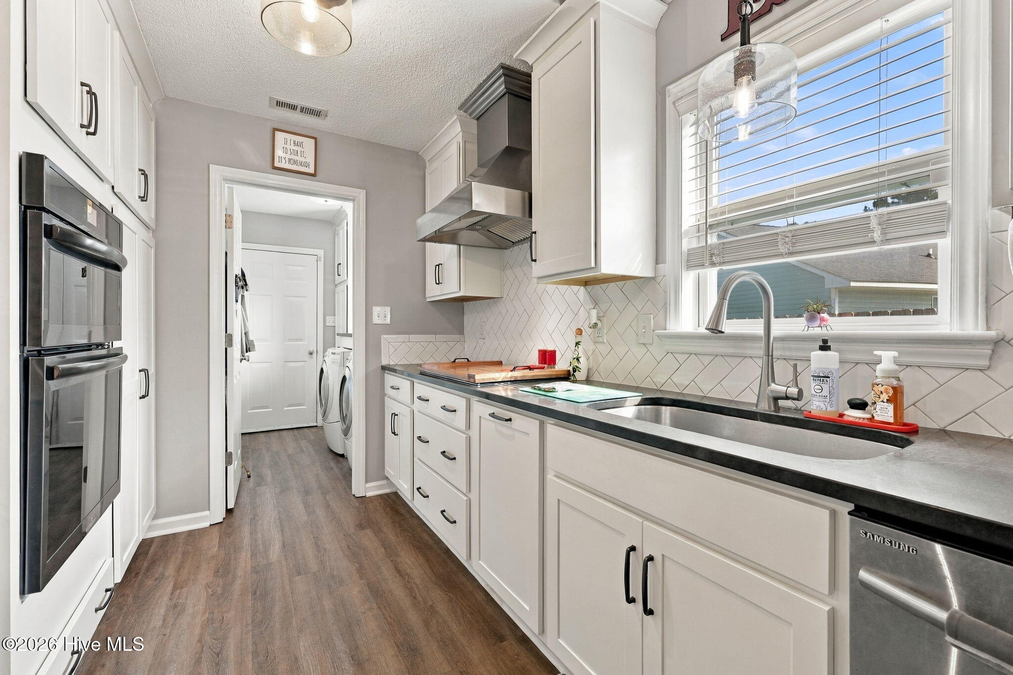 2016 Watson Avenue,Newport