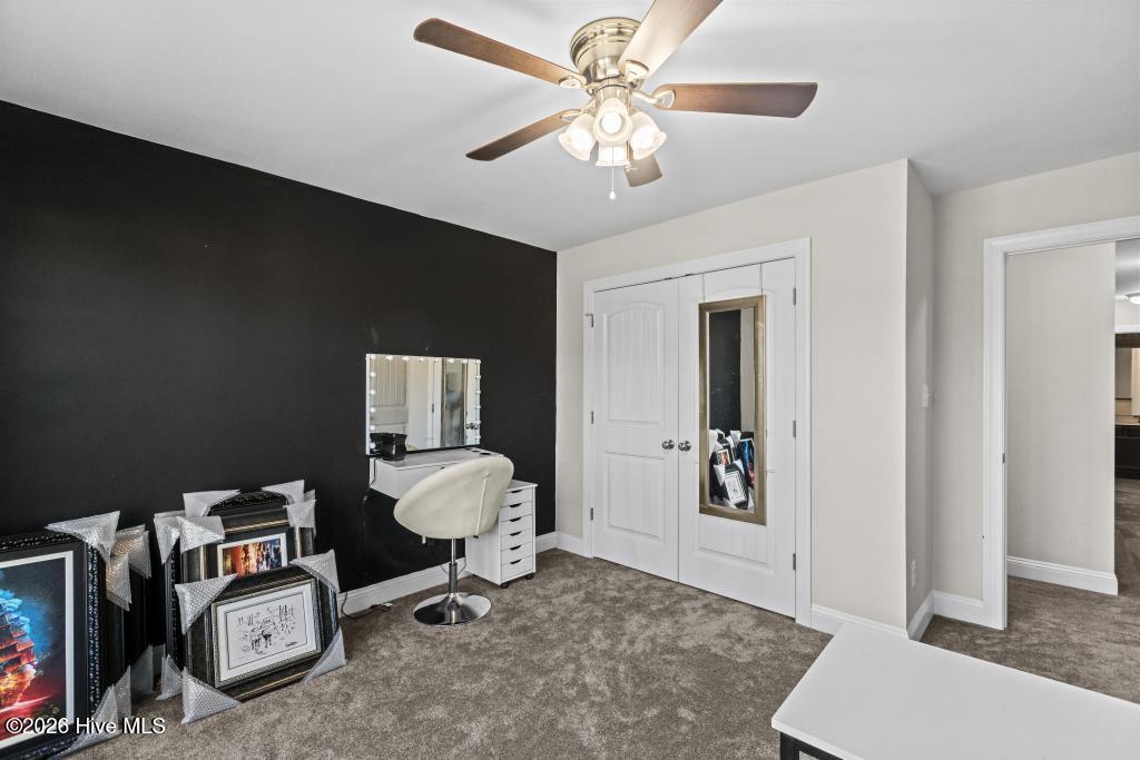 100565608 | Photo 31