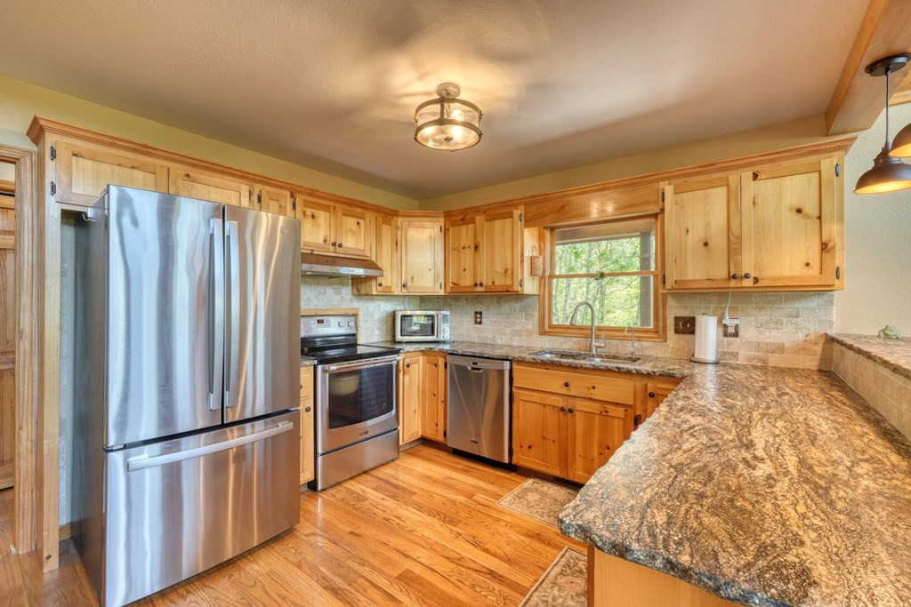 249 Buck Ridge Drive, Murphy, NC 28906 Listing Photo  22