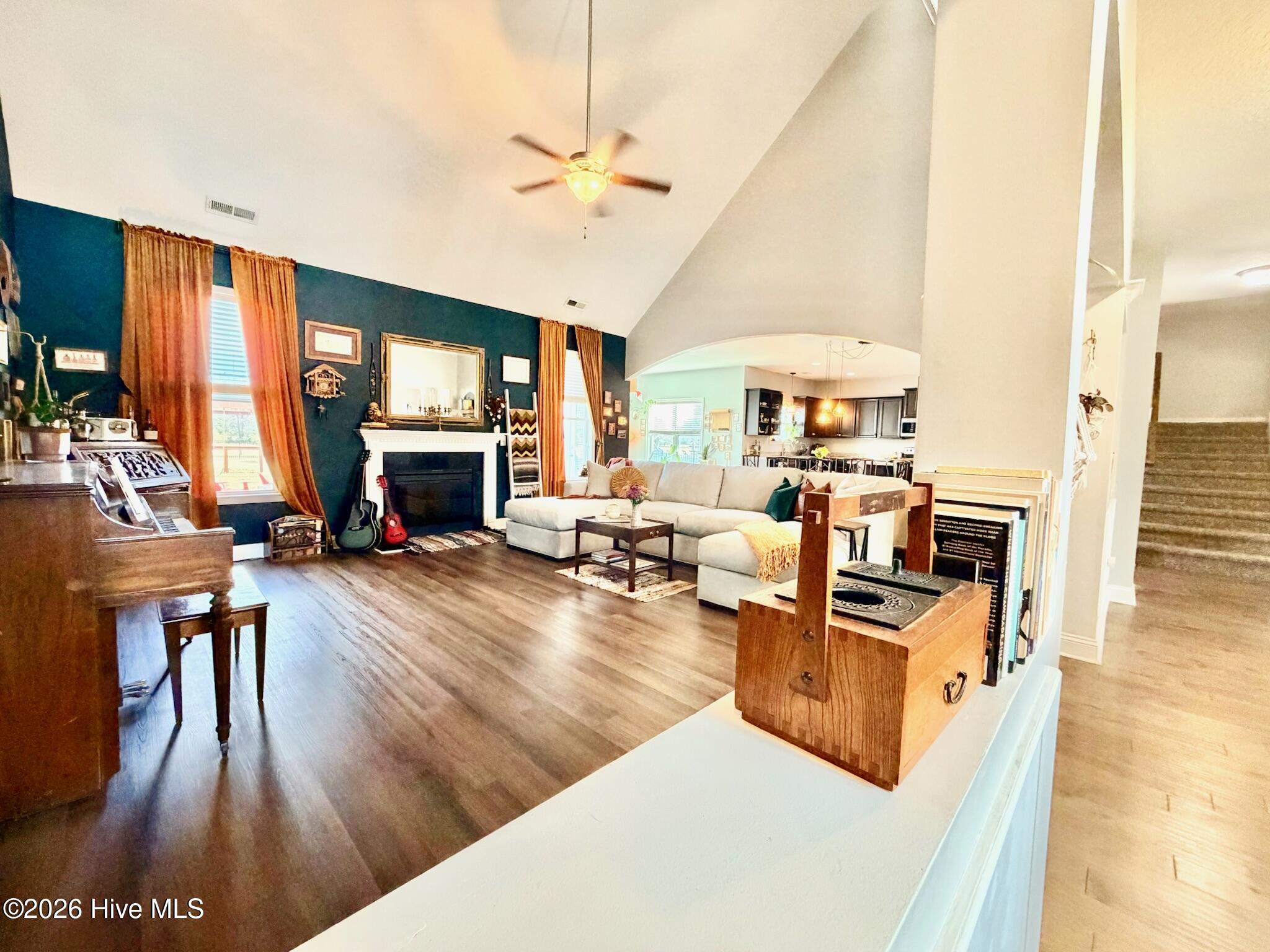 279 Southwest Plantation Drive,Maple Hill