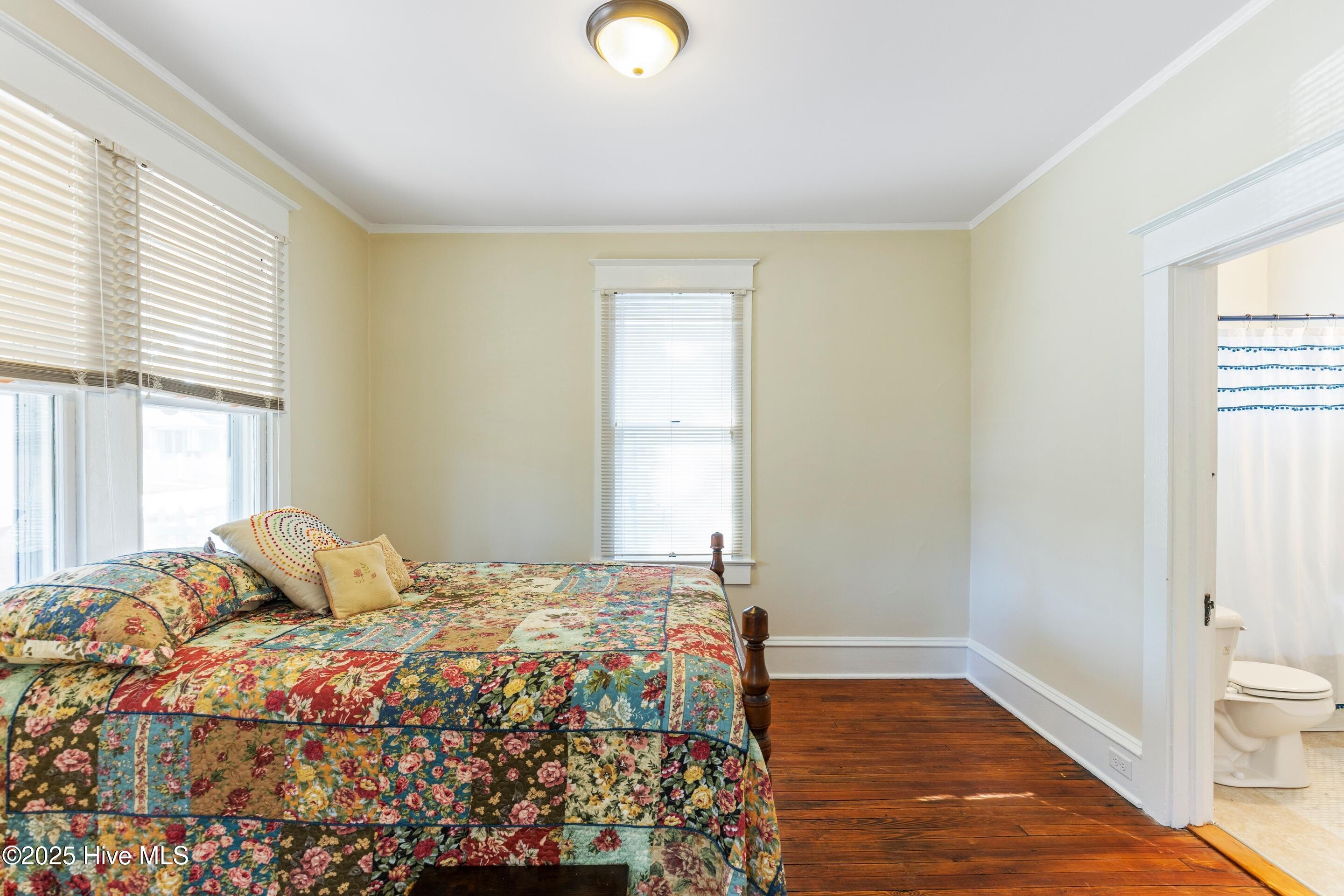 100541674 | Photo 25