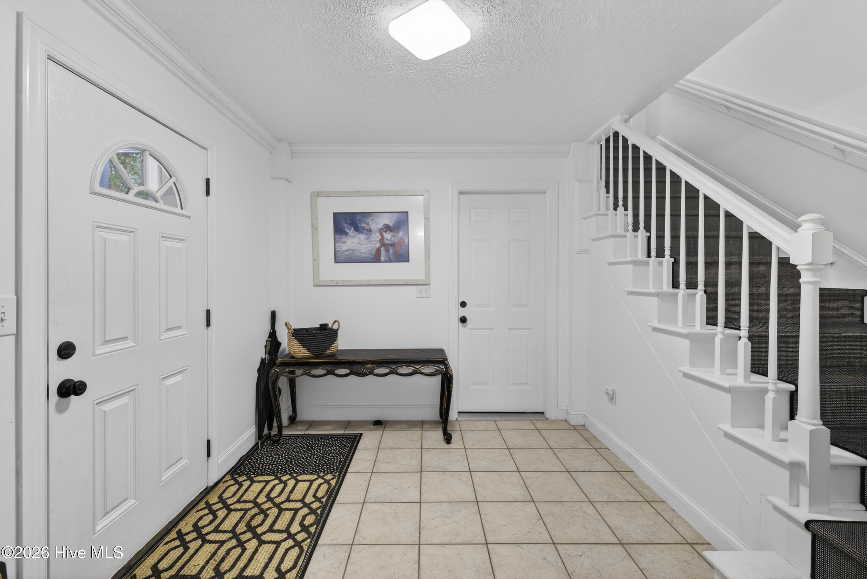 100557060 | Photo 55