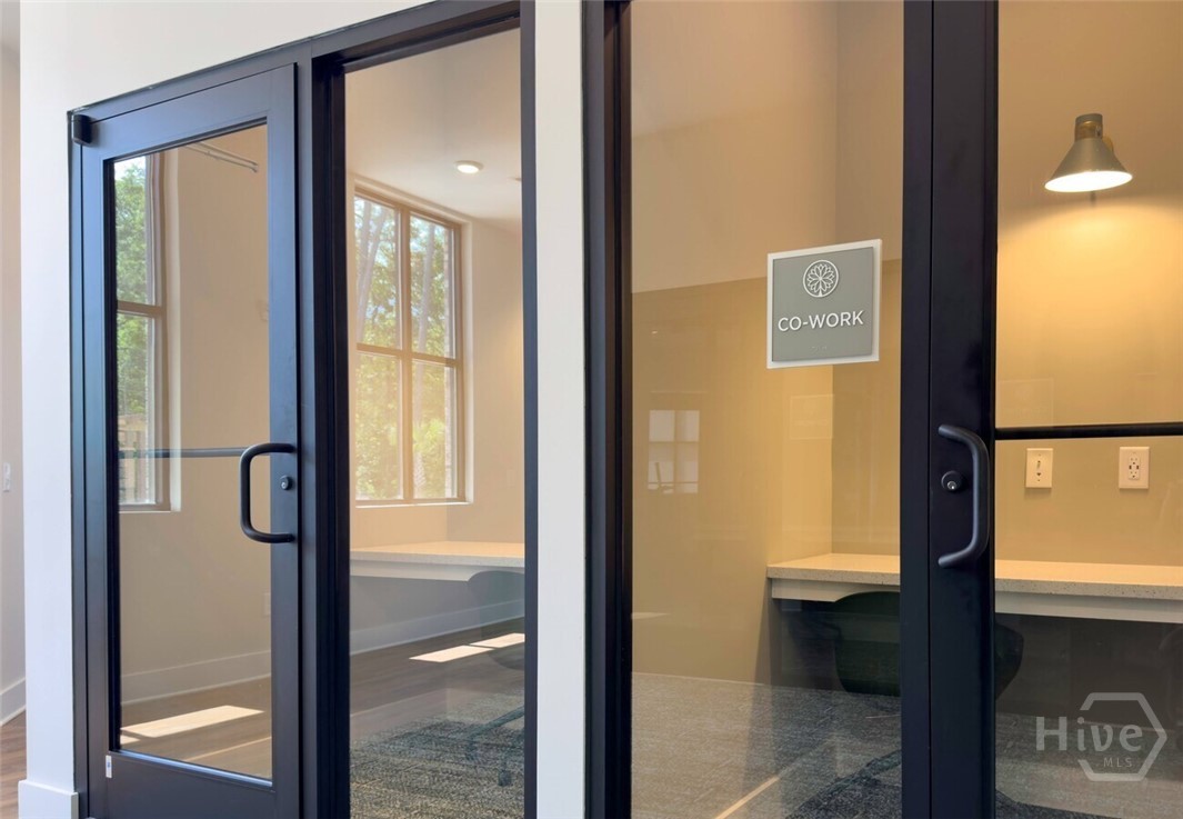 5670 Ogeechee Road UNIT Oak, Savannah, GA, 31405