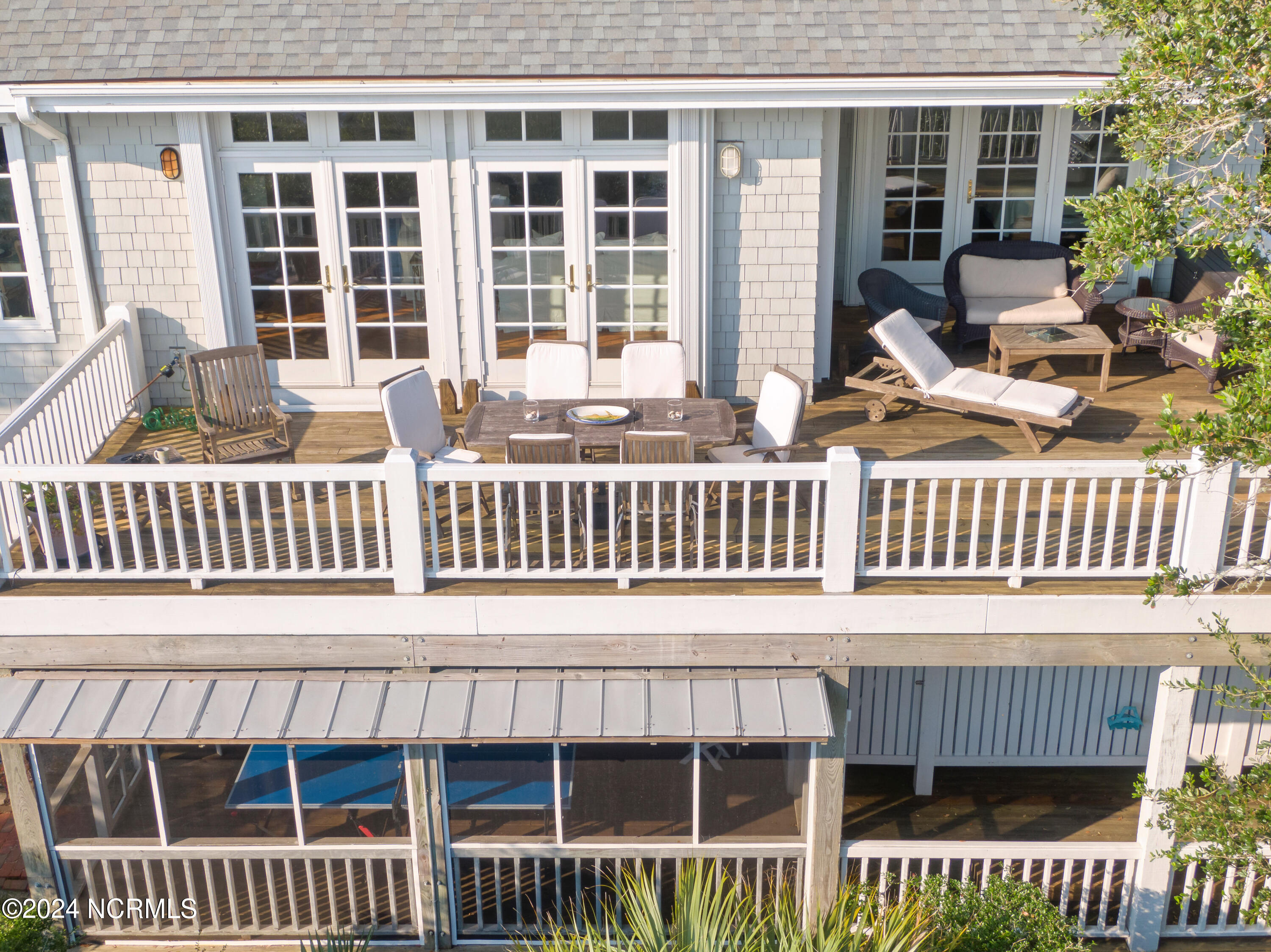 100468514 | Photo 64