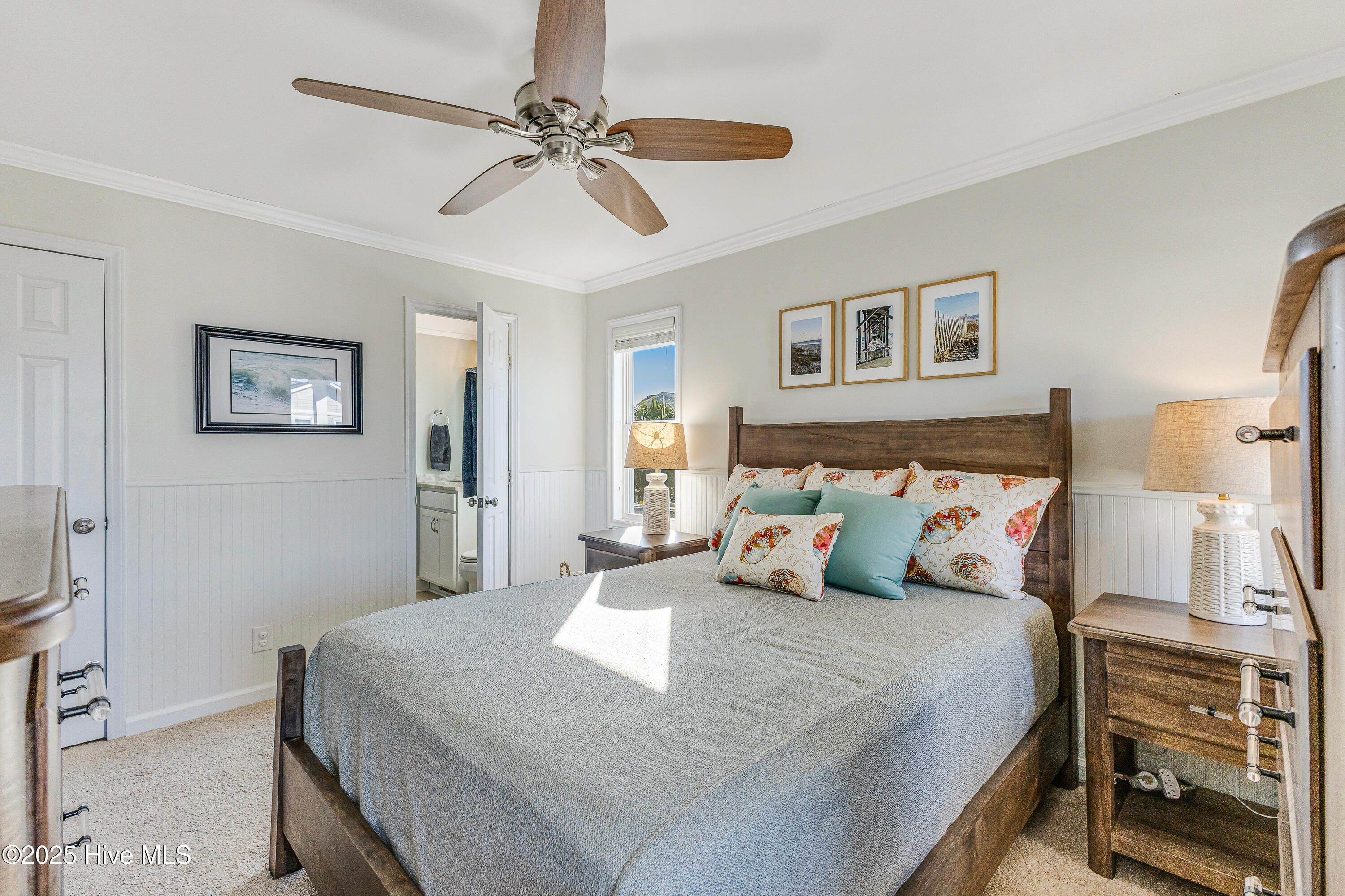 100540899 | Photo 40