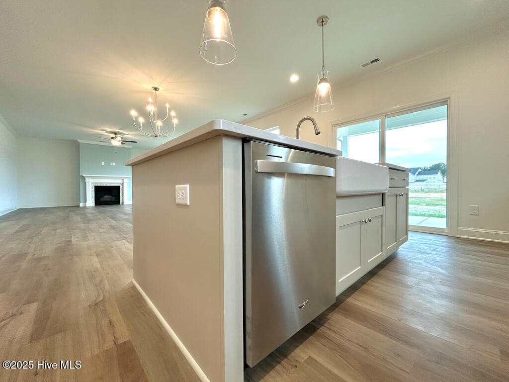 100510036 | Photo 30