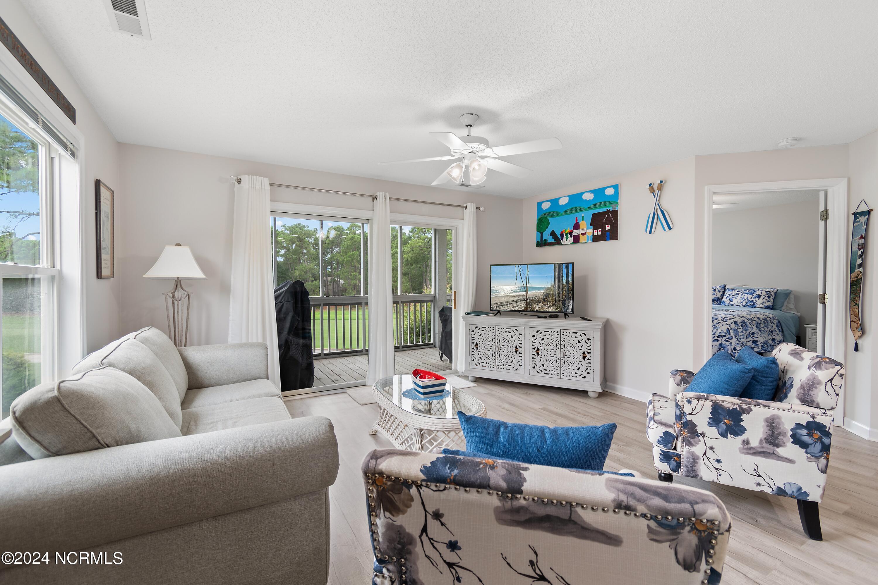 100554243 | Photo 10