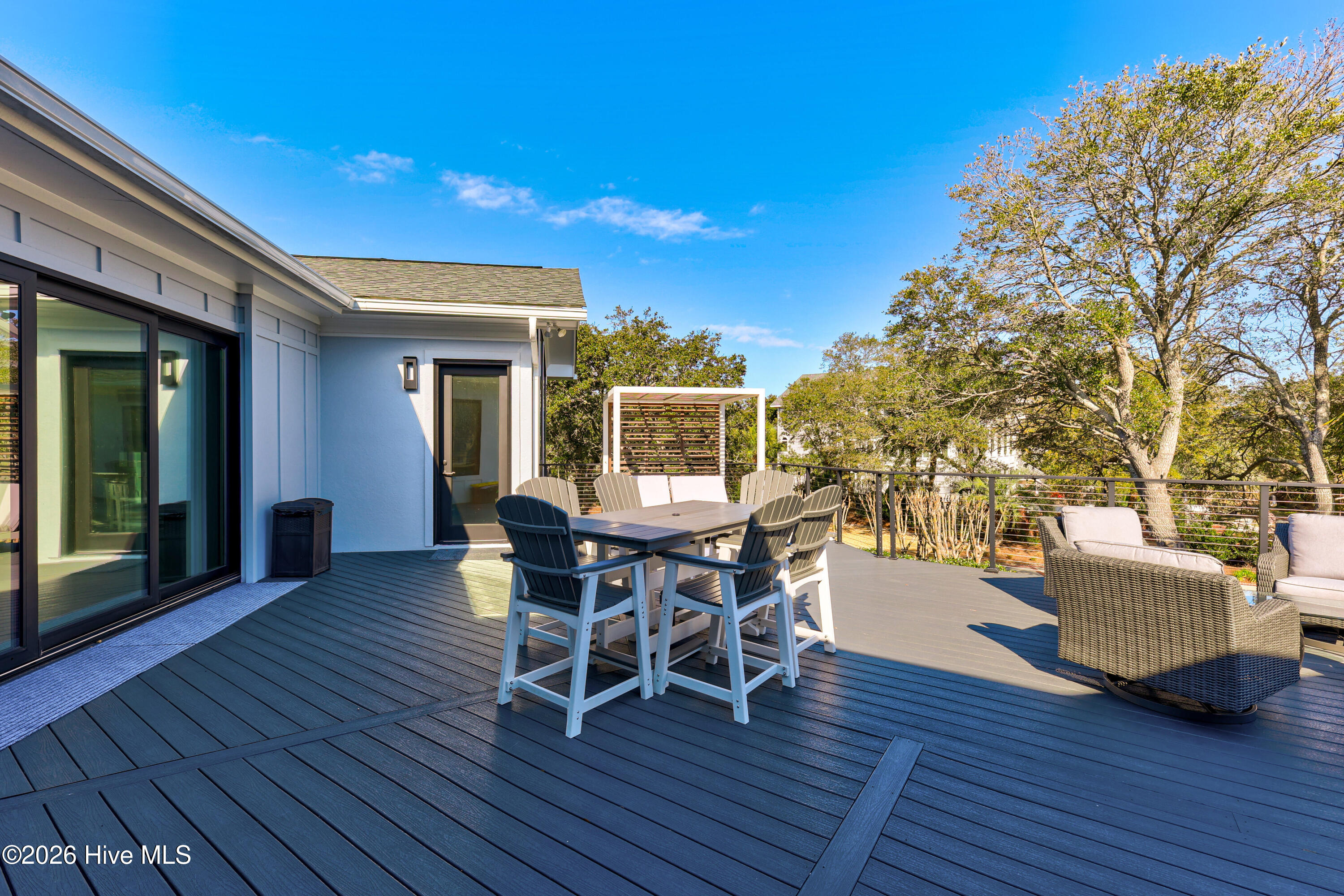 100559856 | Photo 60