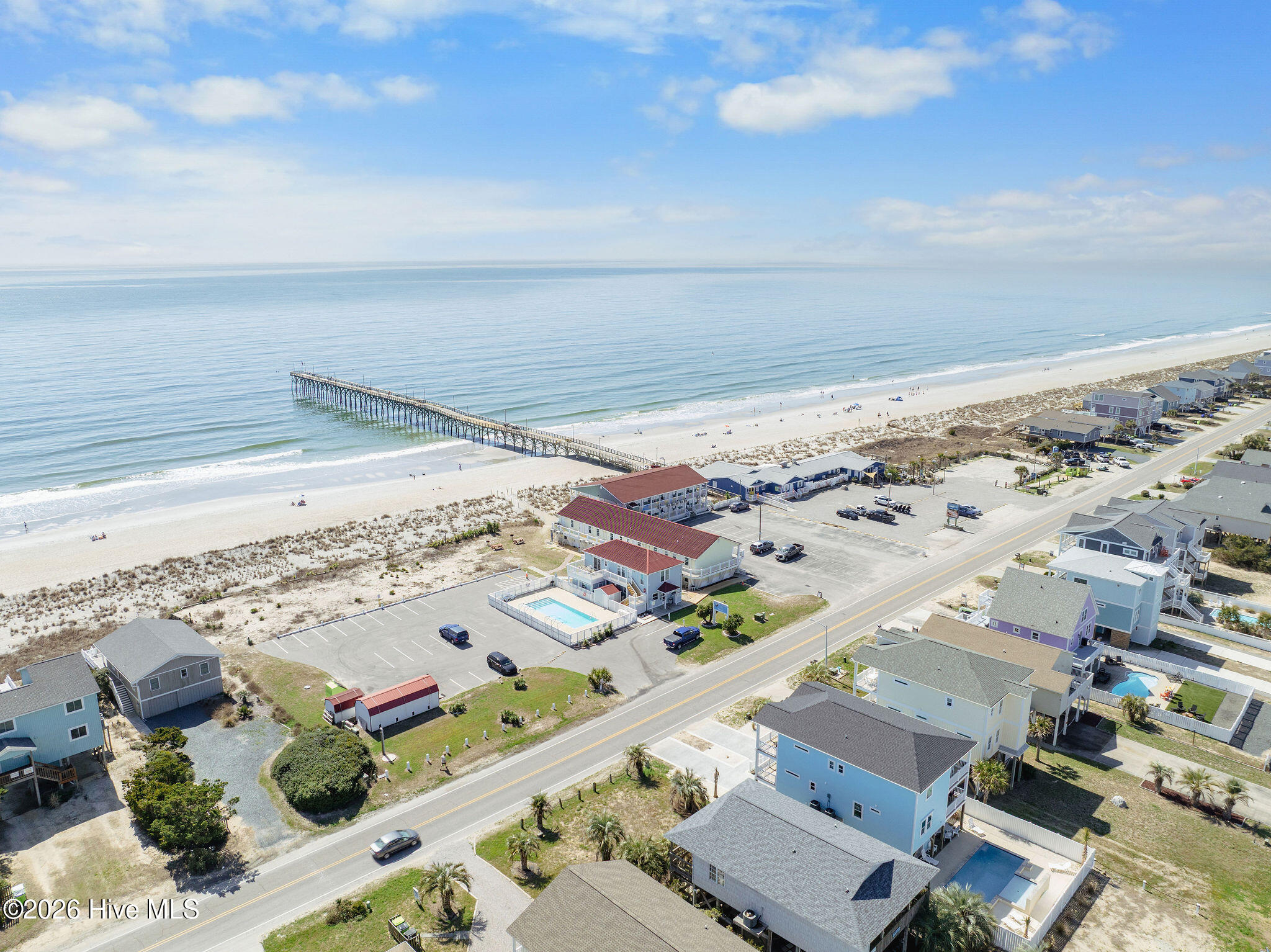 100559118 | Photo 93