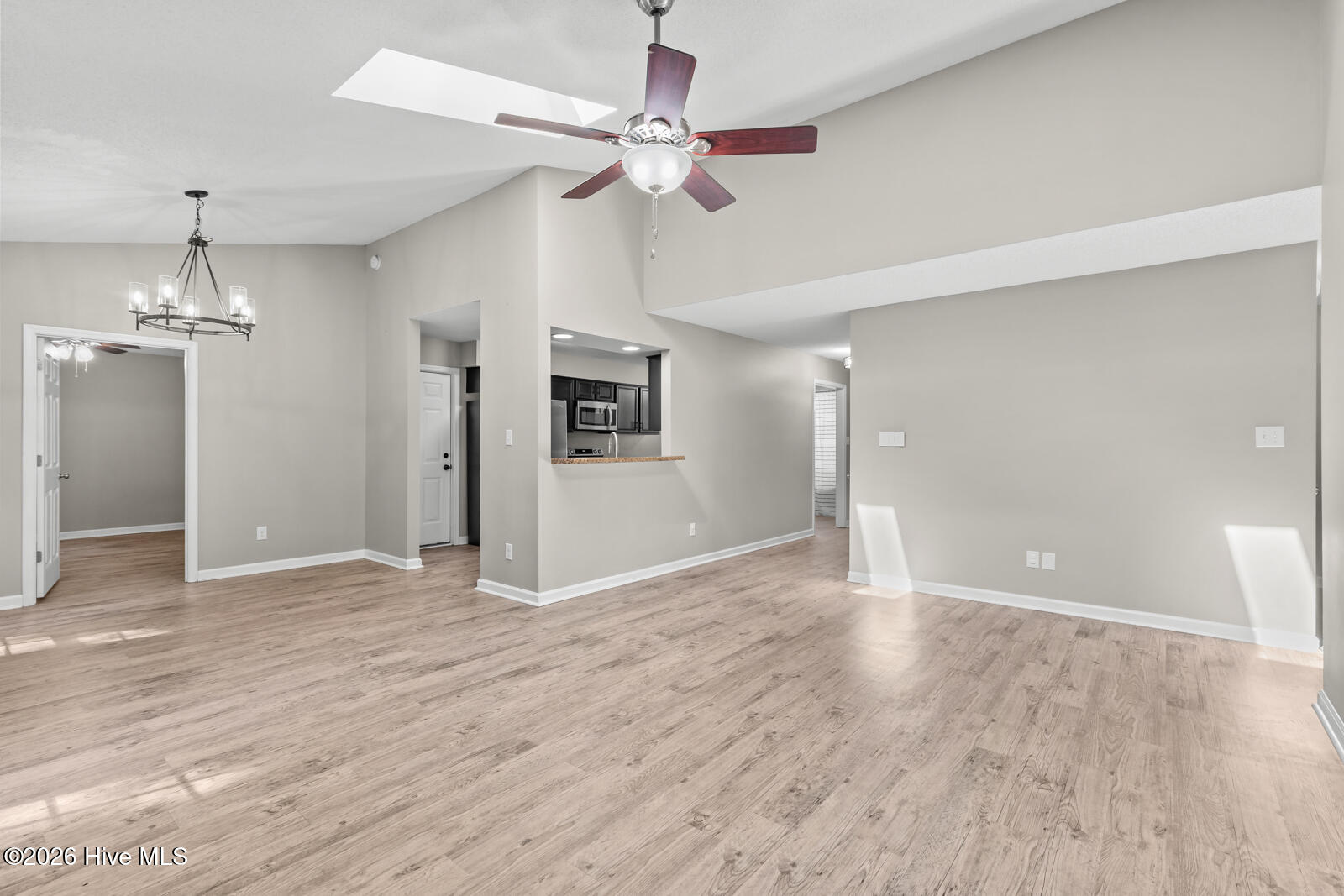182 Raintree Circle, Jacksonville, NC 28540 – photo 6: raintree-7