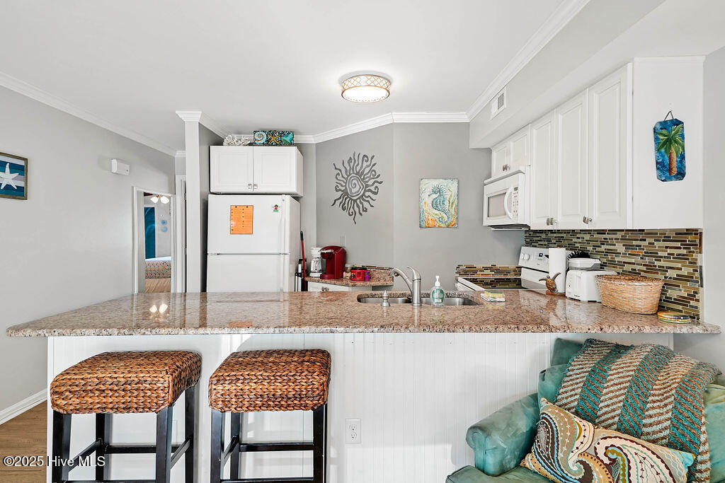 100494339 | Photo 17