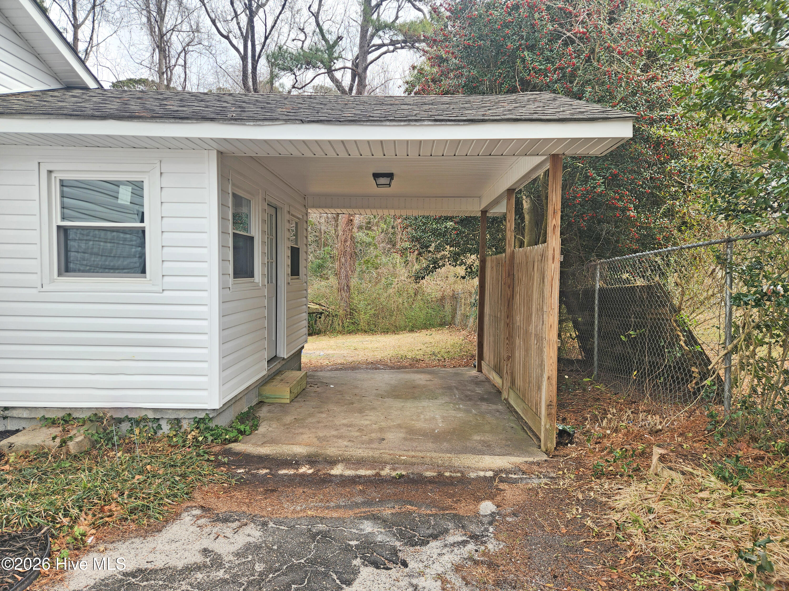 100555298 | Photo 23